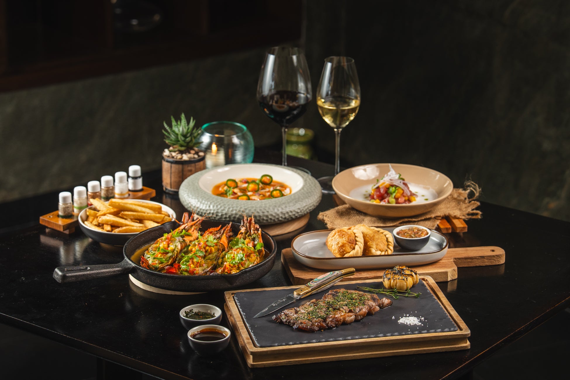 京都東急ホテルが贈る「クリスマスケーキ2025」　5号サイズのケーキ　早割は11月1日（土）予約受付スタート