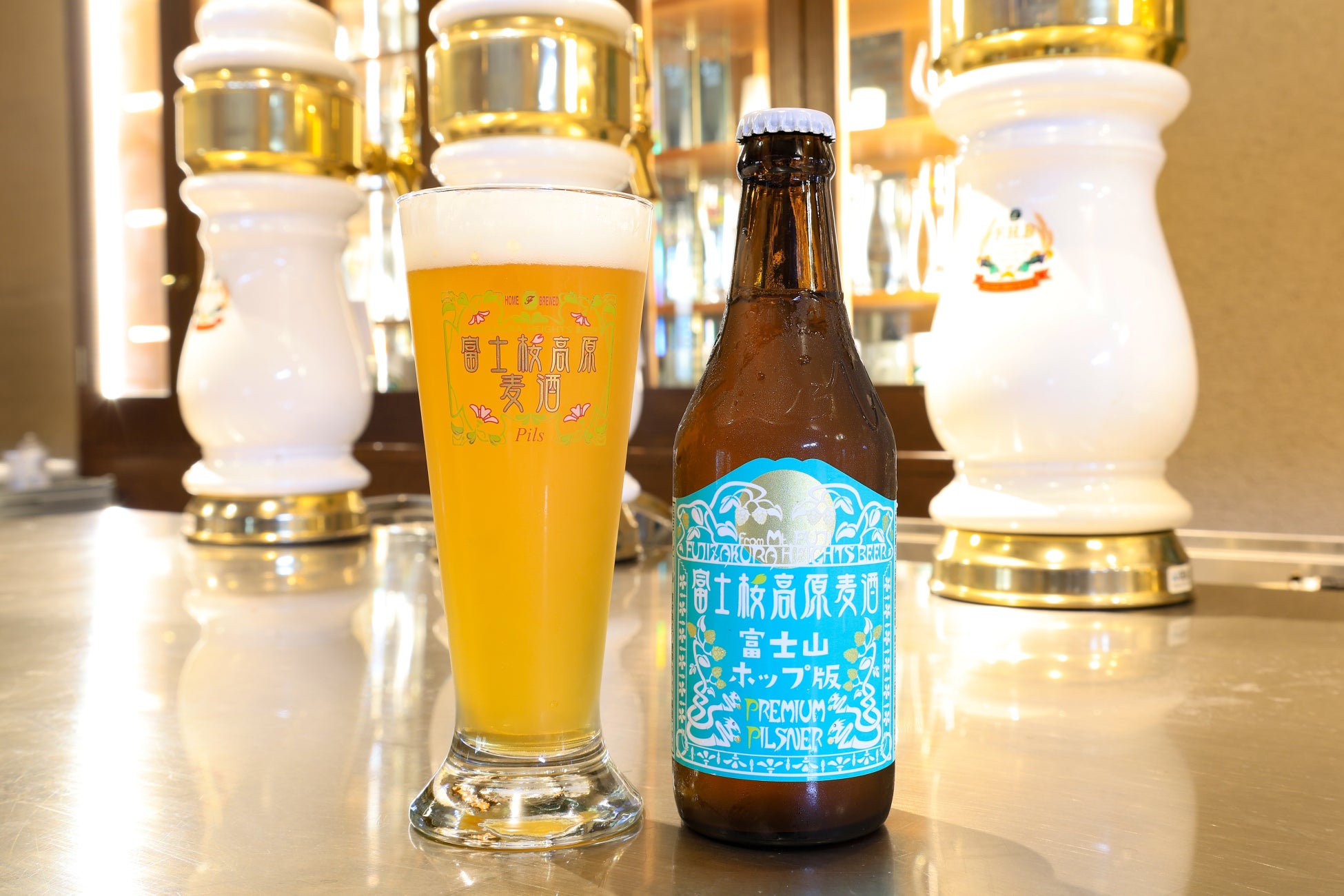 【ザ・リッツ・カールトン東京】懐かしさと新鮮なときめきが響き合う ホリデーイベント限定アフタヌーンティーやカウントダウンパーティーなど2025年を豪華に彩るプロモーションを開始