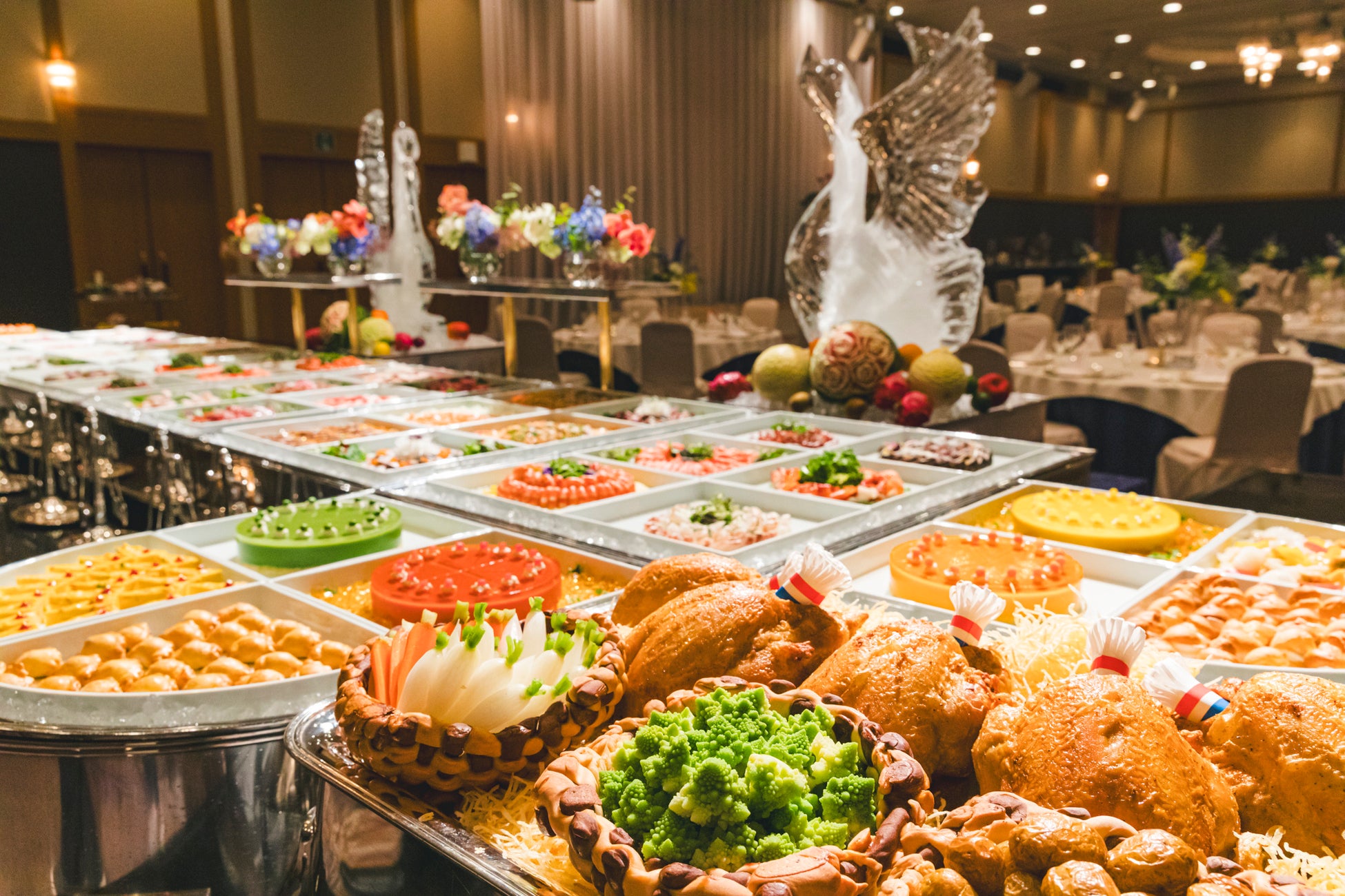 「宝塚大劇場オリジナル タブレットショコラ」が東京・白金の洋菓子店「ラ・メゾン白金」より登場。