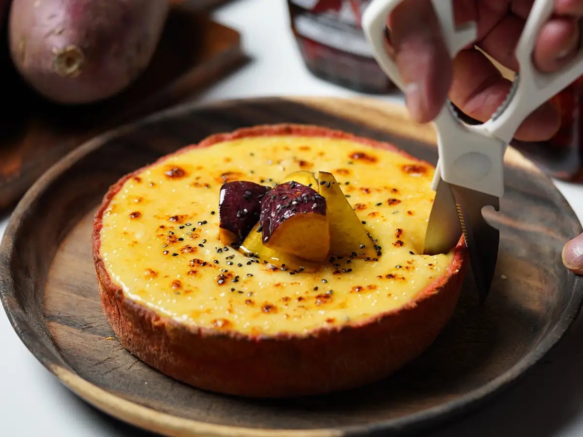 四季菓子の店 HIBIKA（ひびか）は、11月19日(水)より季節の彩り豊かな“冬のケーキ”を販売いたします。