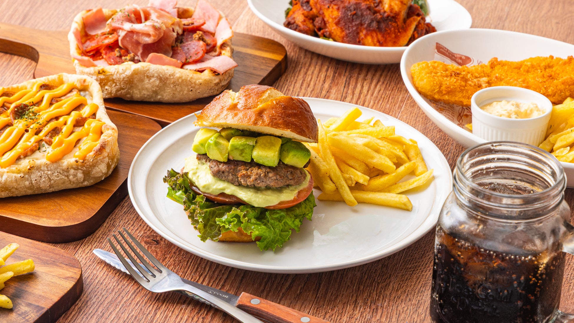 世田谷・千歳烏山の人気店「Johnny B’s アメリカンダイナー」で超お得なピザ食べ放題プランがバージョンアップしてリリース！チーズ尽くしの秋の味覚！さつまいもシカゴピザを予約特典でプレゼント？！