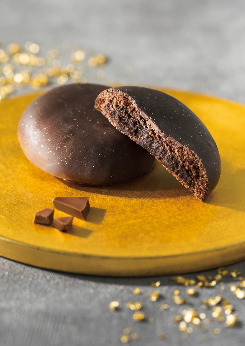 イベントレポート　雪印メグミルク創業100周年「ミルクフェスティバル in 京都工場」開催　フォローアップミルク つよいこ約1kgを背負って体験