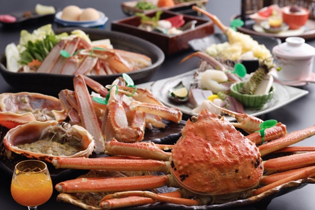 【華ひらく松葉ガニ】京都で味わう極上活松葉ガニ ！良質な活蟹＆茹で蟹を贅沢に堪能！至福のひと時を味わう匠（たくみ）フルコース 2025年度受付を開始 京都旅館「よさの荘」