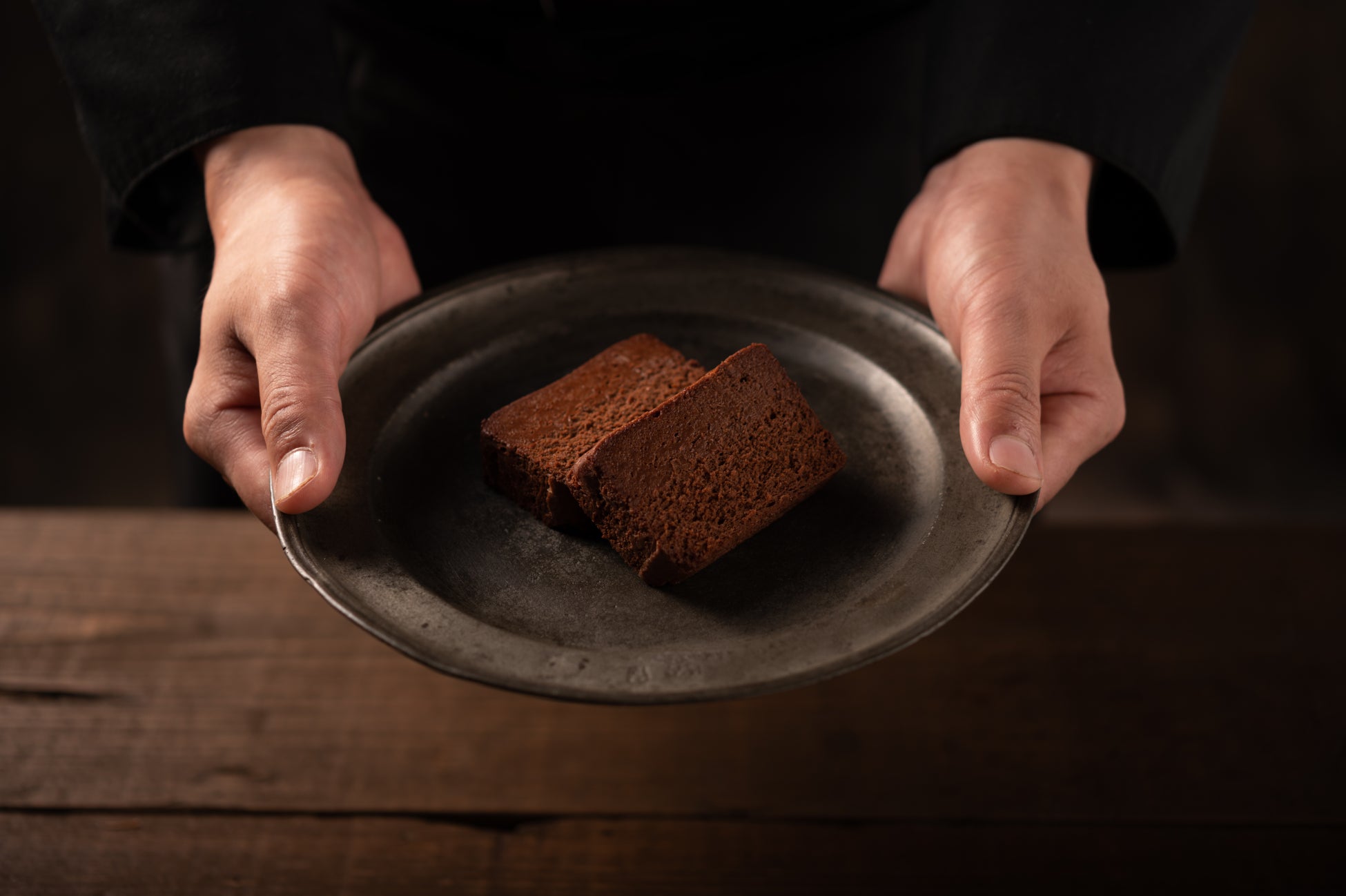 日本一入手困難のスイーツに!?オンライン1年待ちの名古屋名物のガトーショコラが急遽販売休止を発表。