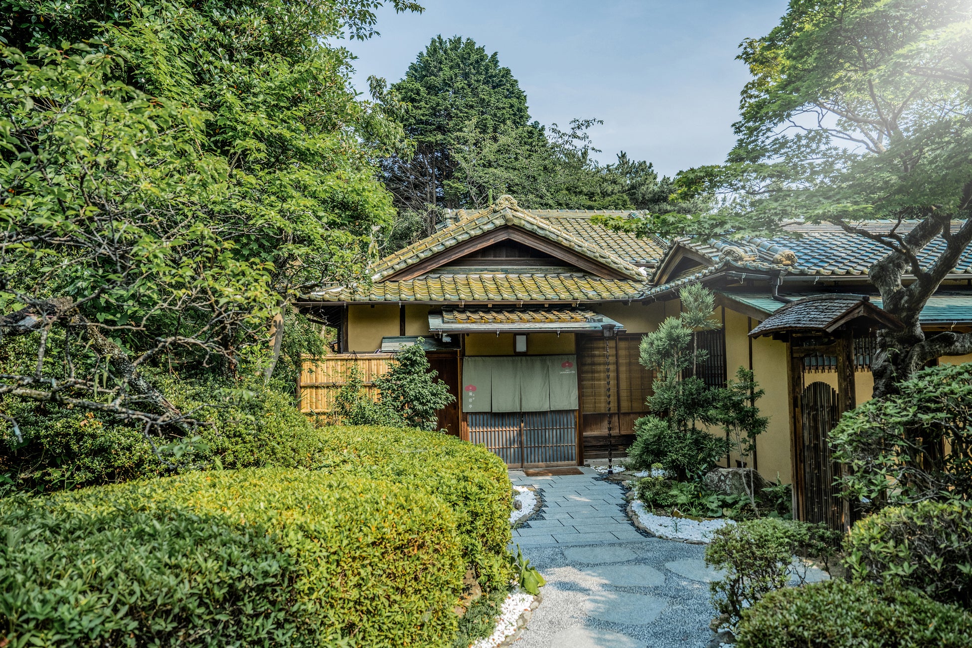 4周年で豪華賞品が当たる!赤坂のシーシャラウンジにて3日限りの” はずれなし ”くじ引きイベント開催決定!