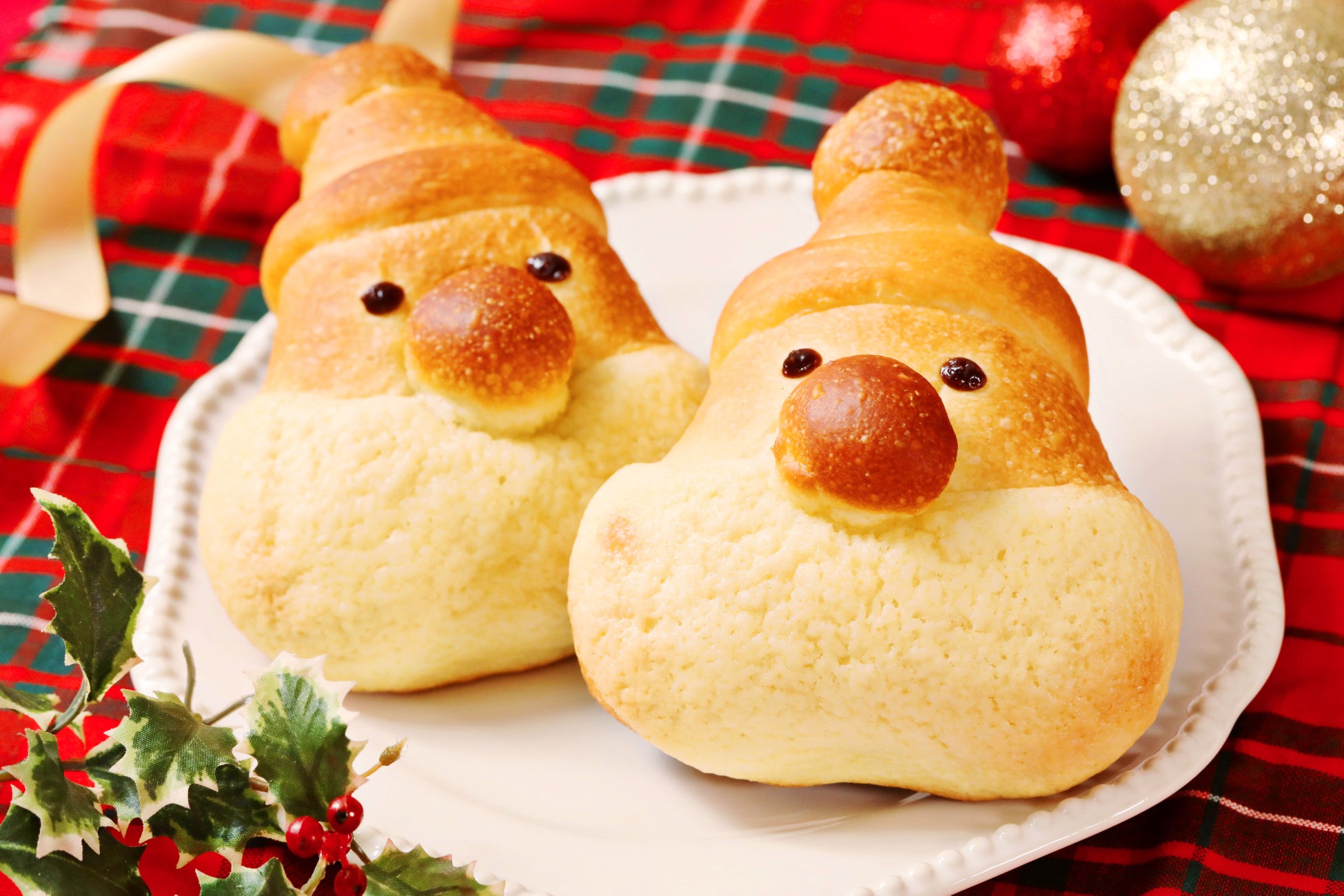 【紀ノ国屋 クリスマススイーツコレクション2025】ホリデー気分を彩る。華やかなデザインの「クリスマススイーツバッグ」が今年も登場！