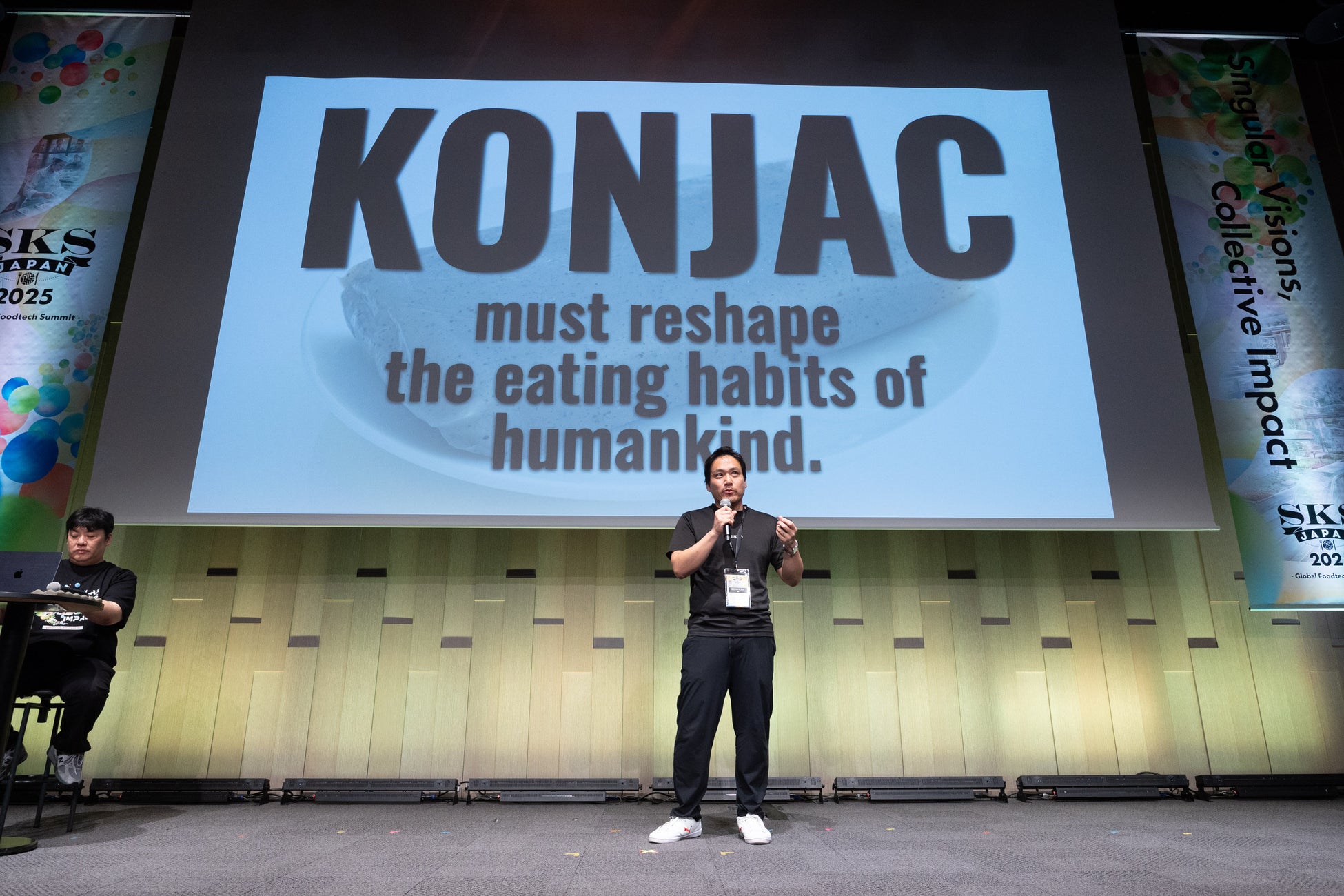 まいにち鏡開き、開始8日目で100回達成!京都駅ビルで“福を開く”笑顔のラッシュ