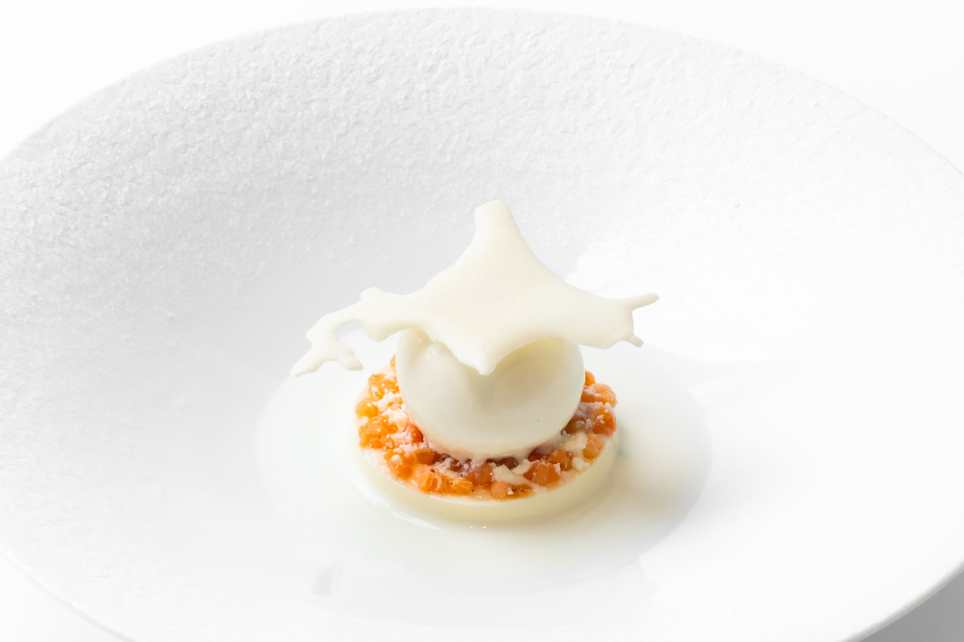 大阪王将 道頓堀本店限定!流通科学大学と産学連携、社会共創プロジェクト「なにわ黒毛和牛のあばれまぜそば」11/17発売