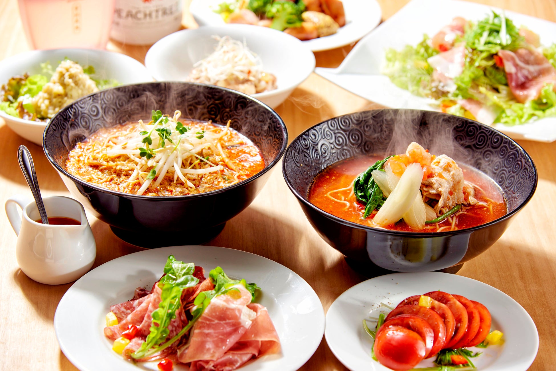 【大反響につき継続決定】福岡発祥の元祖トマトラーメン三味(333)10周年感謝祭、人気ラーメン3種「税込390円」が年末まで延長！