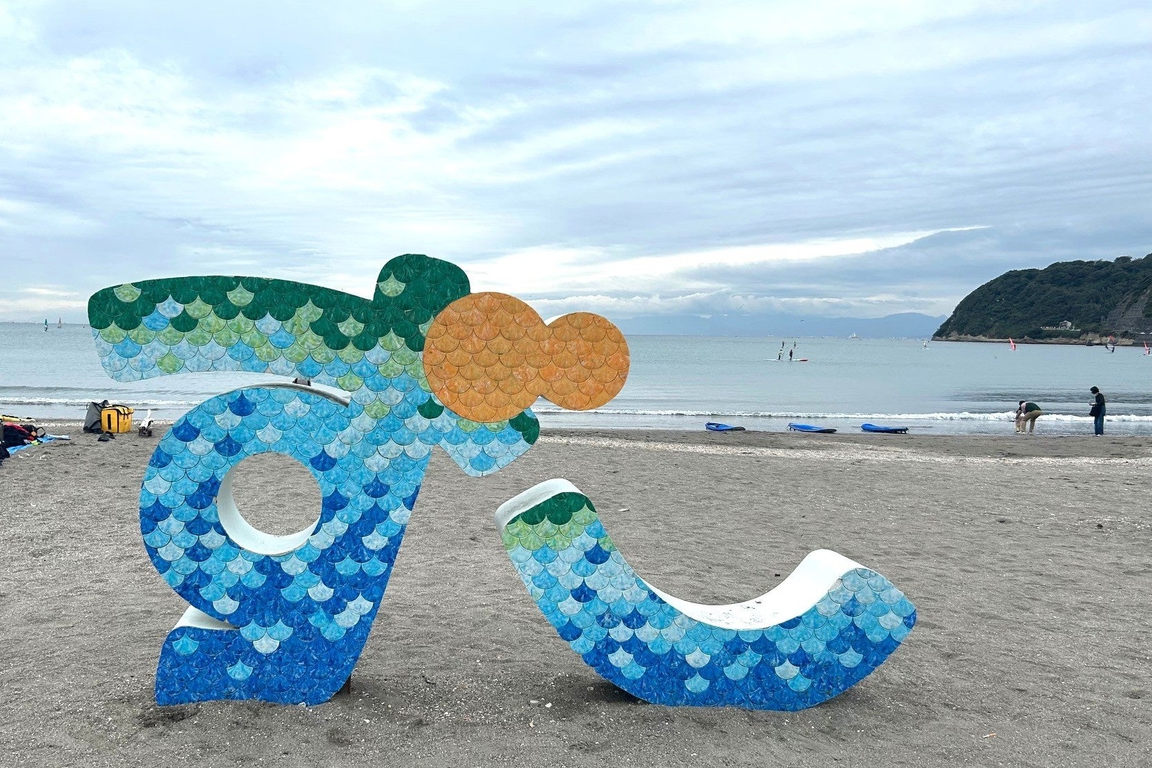 今年もナッシュでおうちクリスマス!「星降る夜のクリーミーチキン」「アンガスビーフのブラックカレー」の2種が新登場