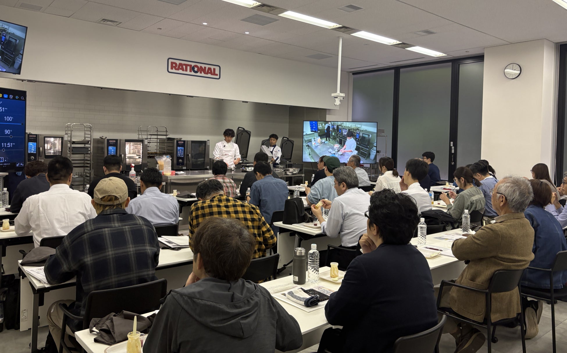 “ まるで韓国?! ” fave COFFEE心斎橋アメ村店が11月19日(水)11:00ついにオープン!3日間限定オープニング企画!約1Lグレートアメリカーノが250円?!アメリカーノが180円!!