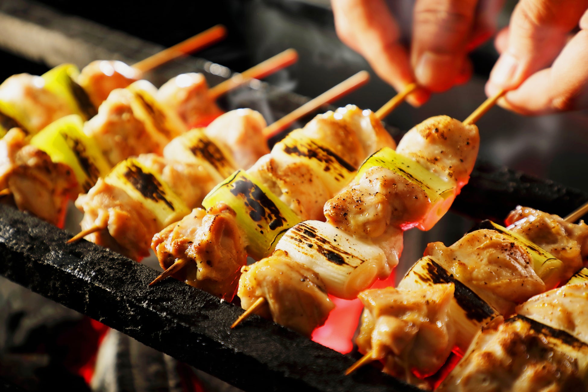 「感動の肉と米 名駅西店」12月1日（月）オープン！ 名駅エリアに誕生。熱々の熟成肉＆炊き立て羽釜ごはんを楽しめる“至福のステーキハウス”