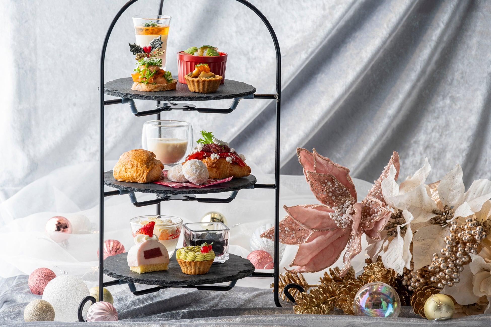 『パニシング：グレイレイヴン』× ORBcafe コラボカフェ開催決定！