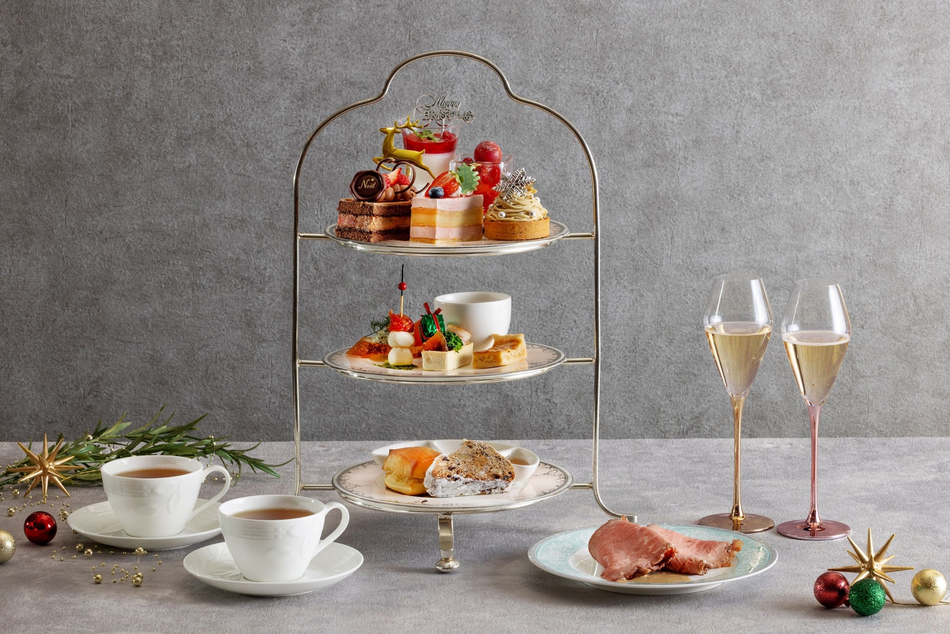 E19 中央道　駒ヶ岳SA(上下線)で飯田短期大学と共同開発したメニューを販売