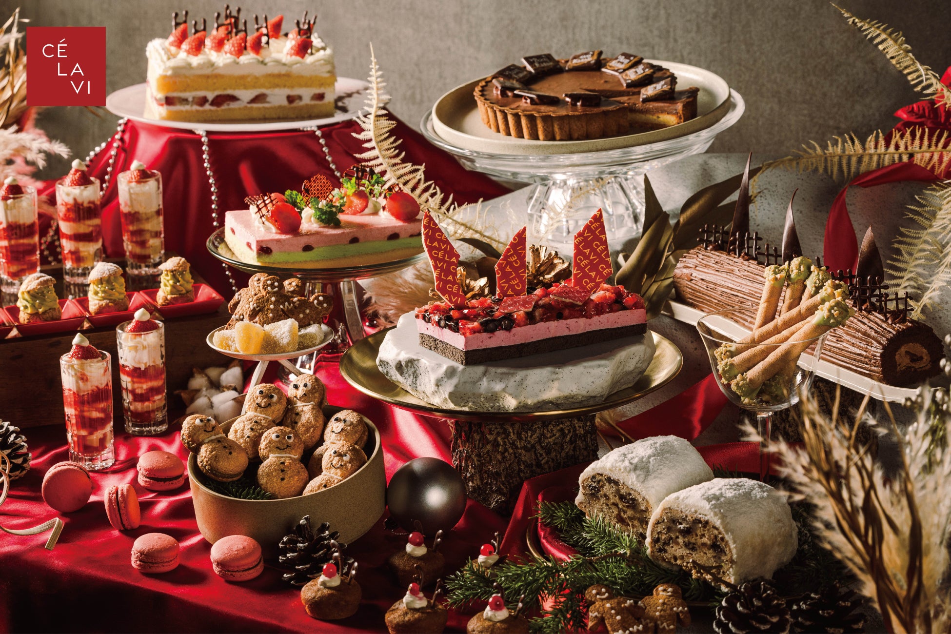 とっておきのホリデーを!「THE CITY BAKERY CHRISTMAS 2025」限定カラーのラスクシリーズにおいしい真っ赤なミニバッグなど。CBオリジナルグッズ、11/28(金)より順次販売!