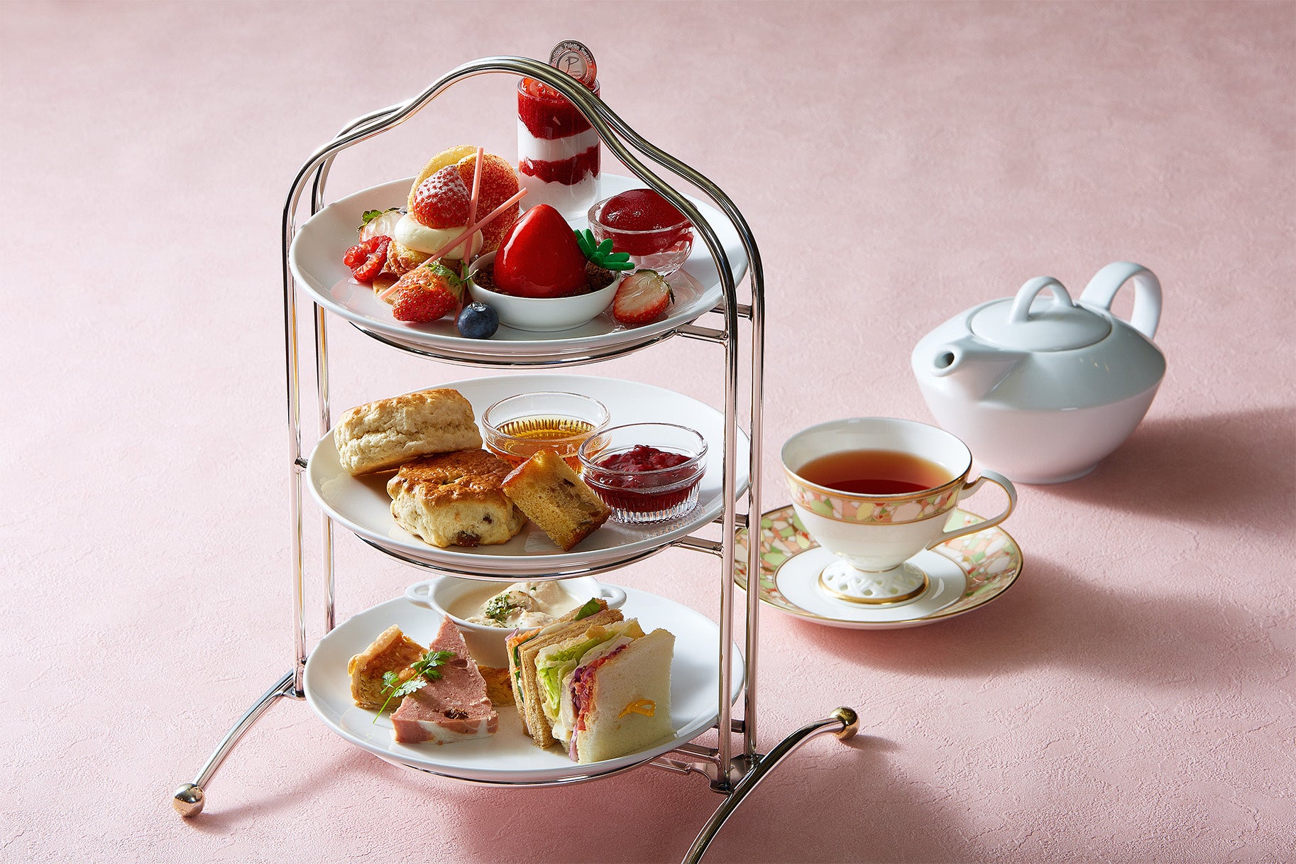 新作TCG《NEXUS》× ViBlue EBISU11月25日より“常設コラボカフェ”として営業開始！