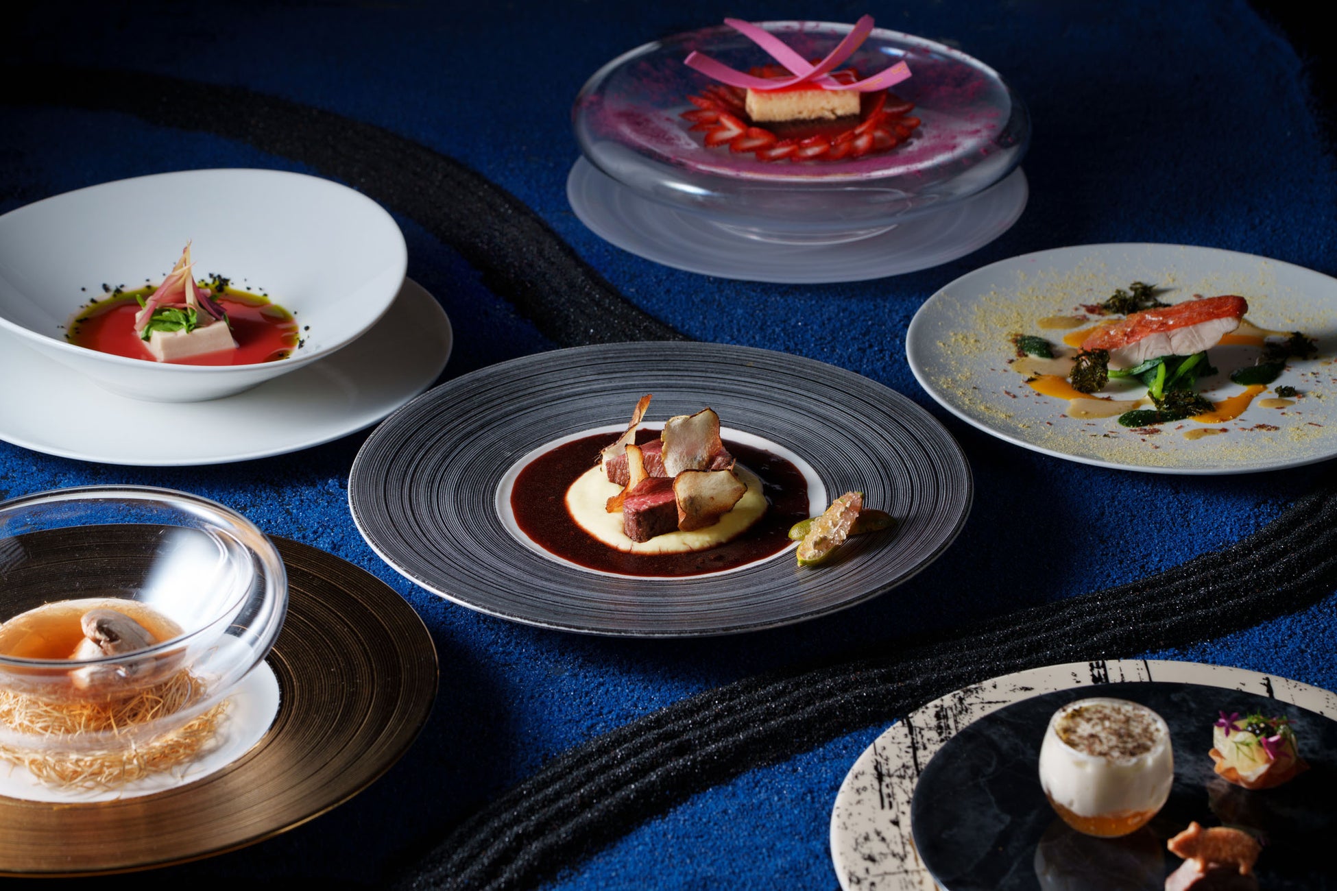 忘年会シーズン、シェフコレ初のWeb CMを公開┃忘年会に“行かない”という選択肢「オフィス忘年会」を提案