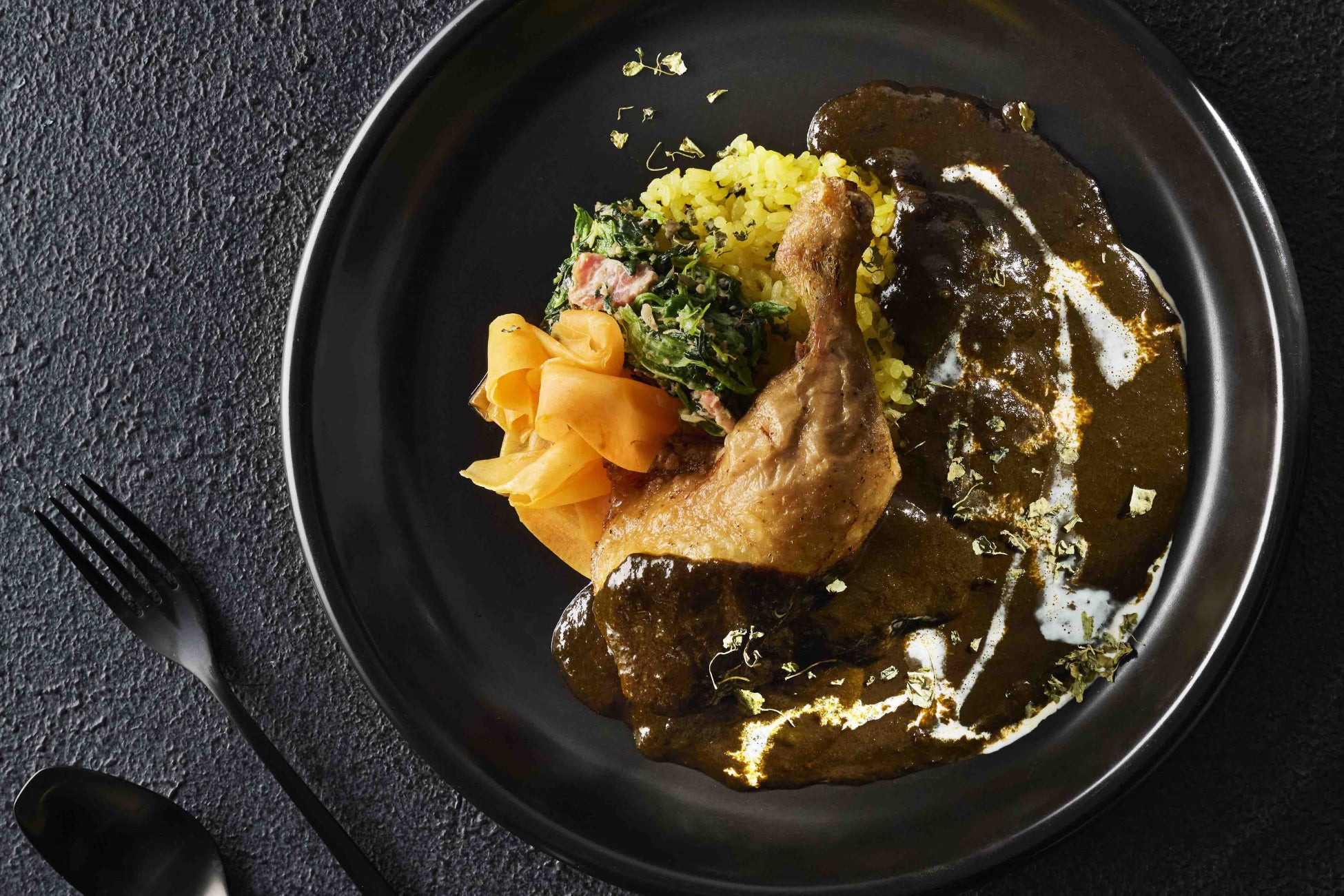 ベストセラーモデルに「左開き」が新登場