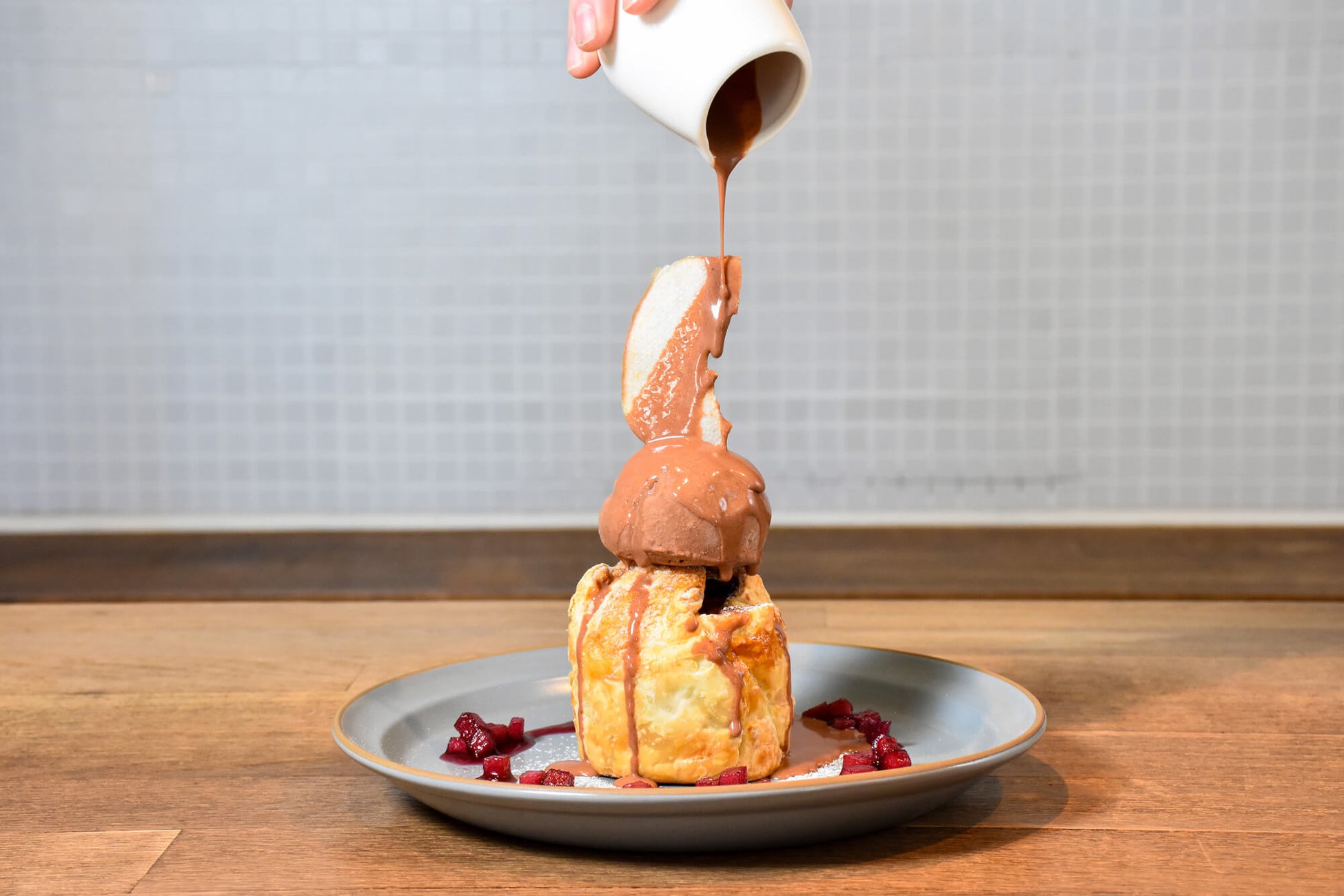 “京都で祝う、いちばん可愛いセンイル。” CAFE PRIを使用した、京都初の推し活専用メニューが登場。