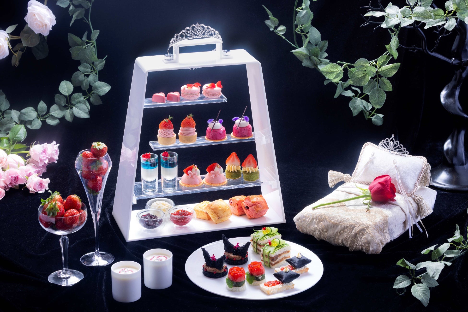 本舘【バレンタイン限定商品のご案内】 ●オリジナルショコラやスイーツを販売 ●<2/9~2/14>の期間限定で 丸の内仲通りにキッチンカーも登場!「エクレア・ショコラ」や「ショコラ・ショー」を販売