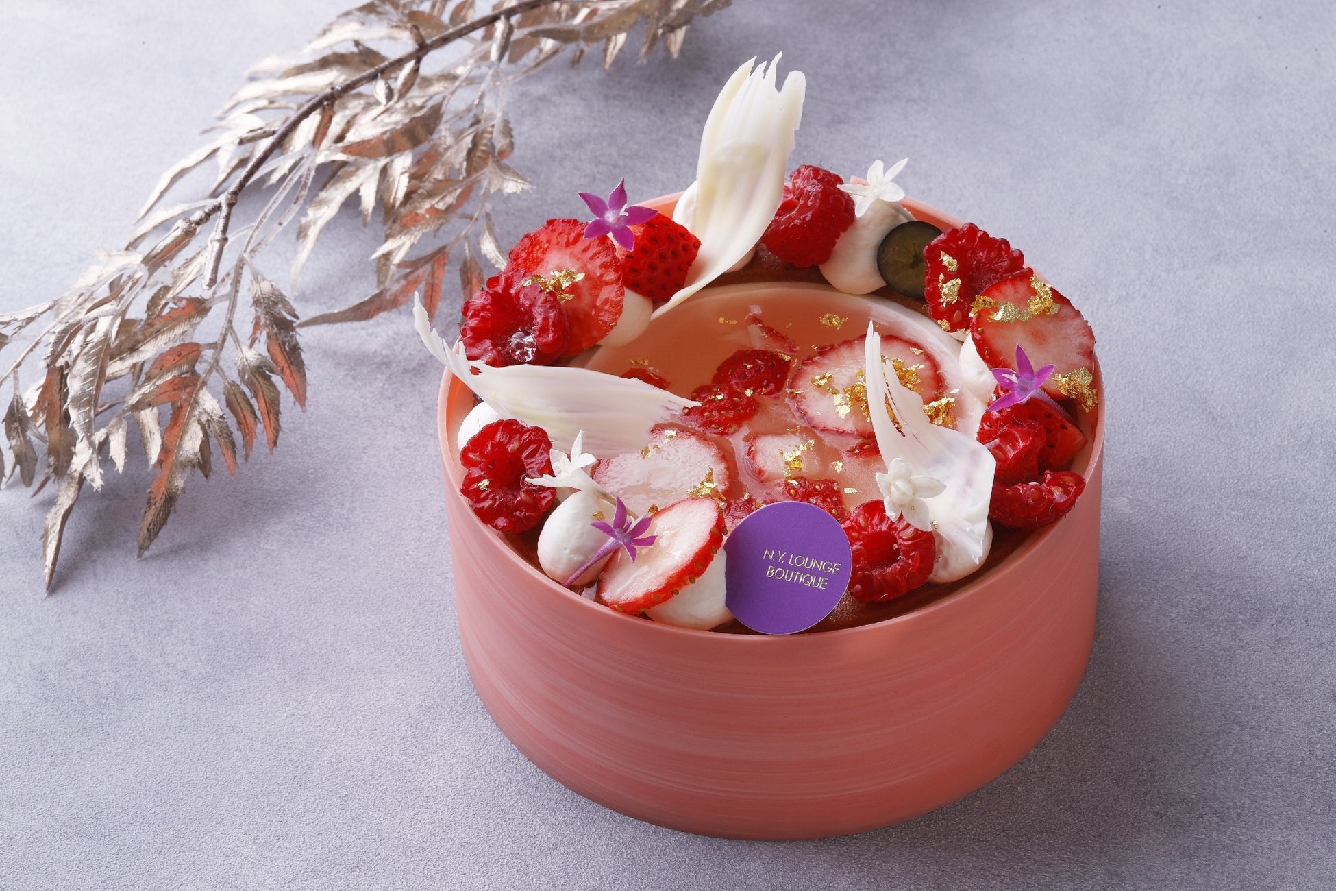 横浜都心臨海部の新エリア「JP BAYSIDE HUB」内にカフェ登場!VISITORS DOCK | Brew & Blend、11月29日オープン