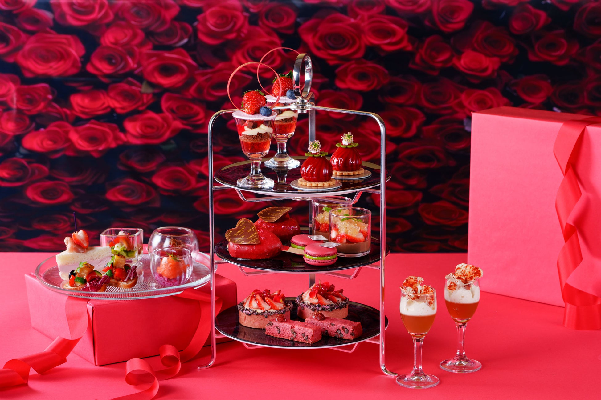 【セサミストリートマーケット】多彩な魅力で心躍るホリデーシーズンを華やかに彩る「Our Kind of Holiday」を公開!セサミストリートらしいハッピーなホリデーコレクション