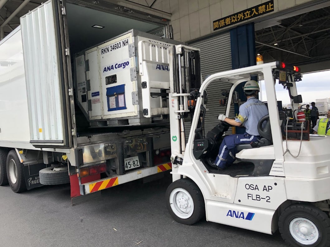 いちごビュッフェと言えばニューオータニ!パイオニアが贈るいちごづくしの世界へようこそ。