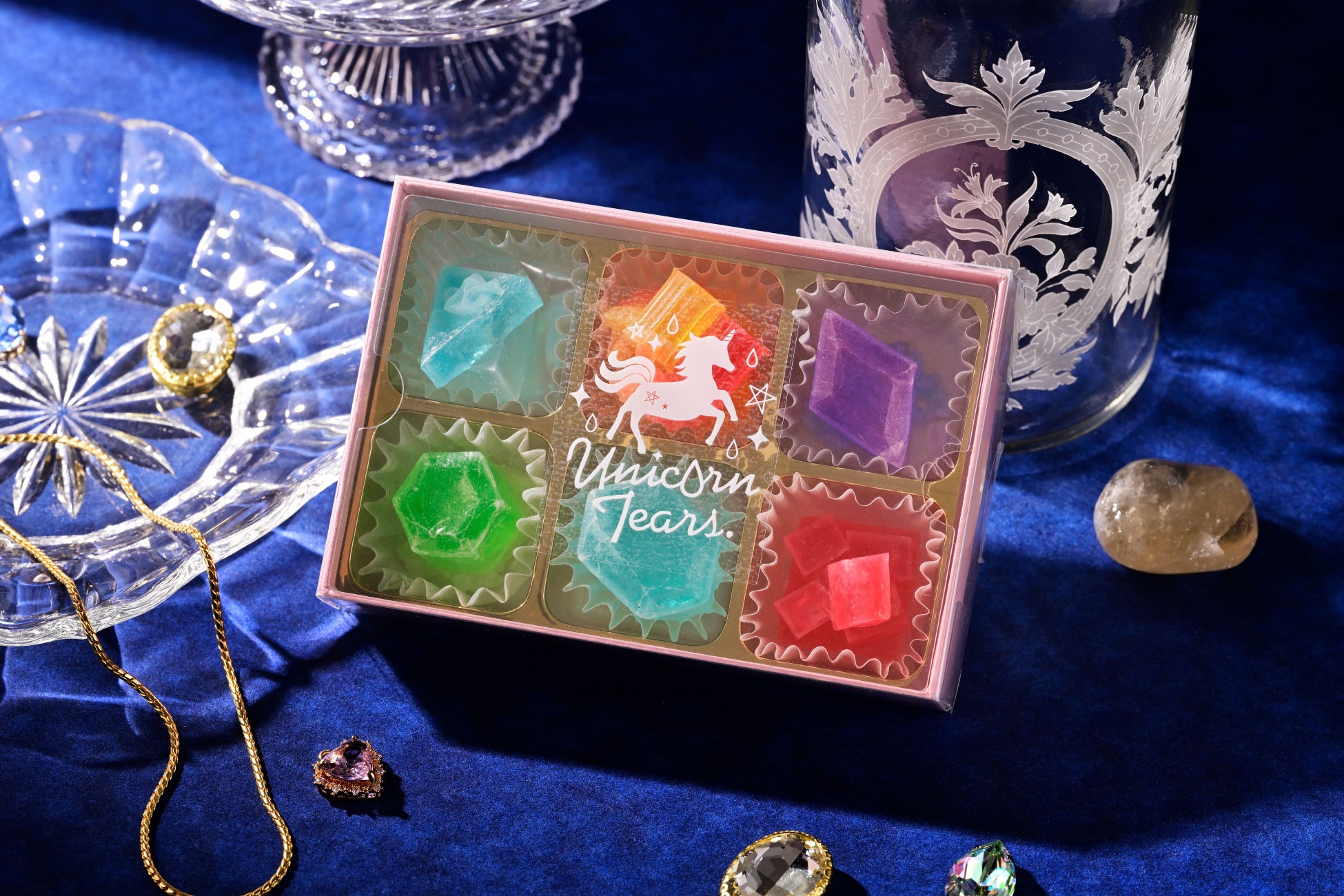 和歌山の雹害から梅を救う。「梅ボーイズ」×「早苗饗蒸留所」がコラボした、ハマナス香るフローラルな梅リキュール『SANABURI Prototype_04 梅リキュール with 梅ボーイズ』発売開始