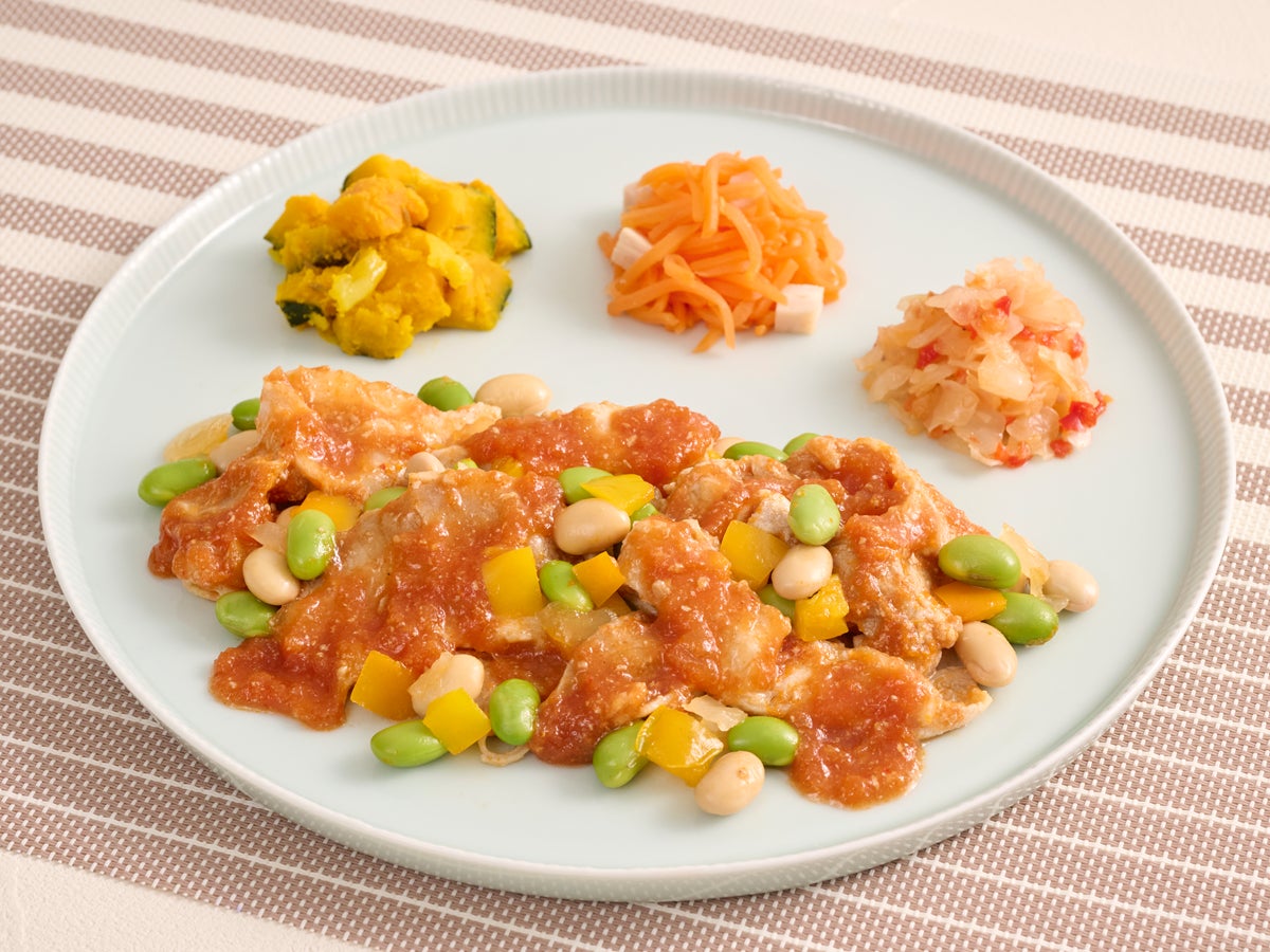 冬の食卓を彩るあったかメニュー「とろ〜りコンソメのロールキャベツ」が12月2日(火)に新登場