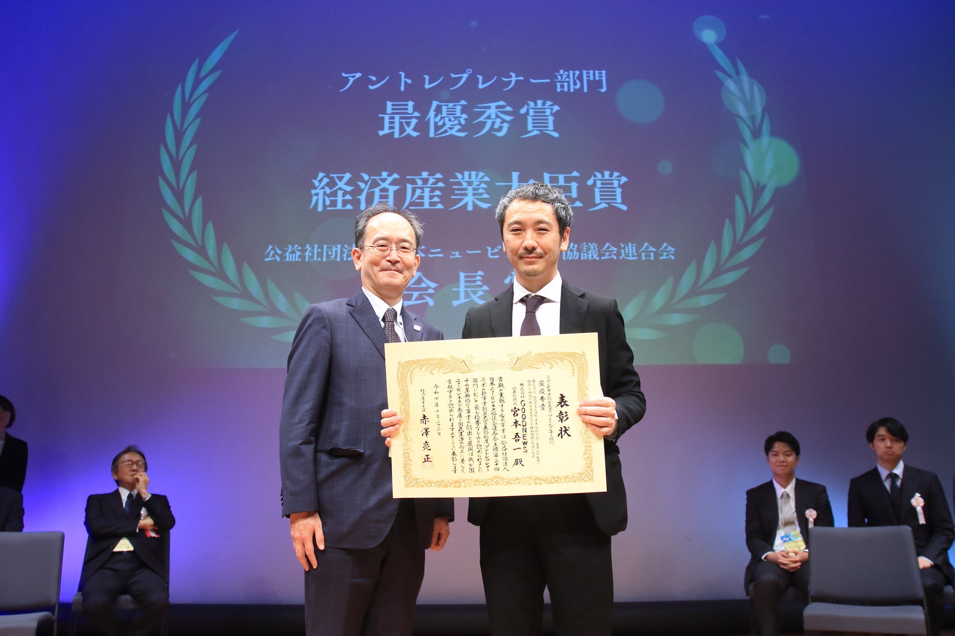 濃厚すぎるコーヒーリキュールに挑戦した「極濃珈琲酒 -ミルク割り専用-」を販売開始