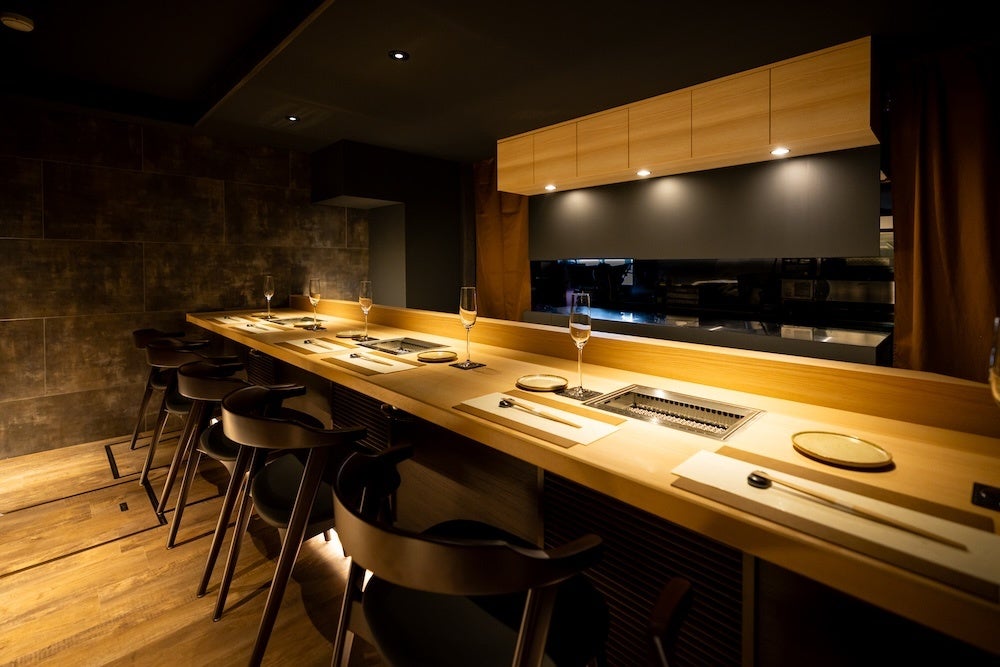 大阪・本町に「天丼と蕎麦 こんき庵」誕生