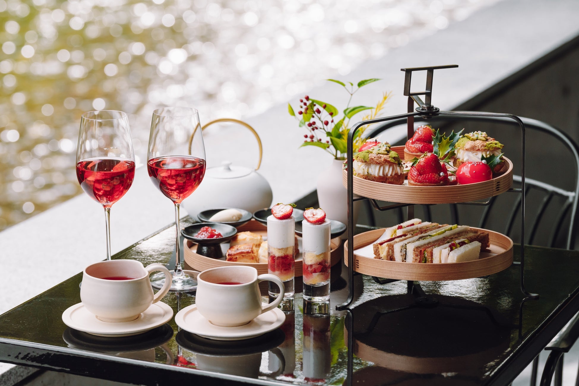 広島県因島産「しまなみリーフ」提供開始!― 船を造る会社が守り継いだ“幻の葉物野菜”を、キング軒が広島から全国へ ―