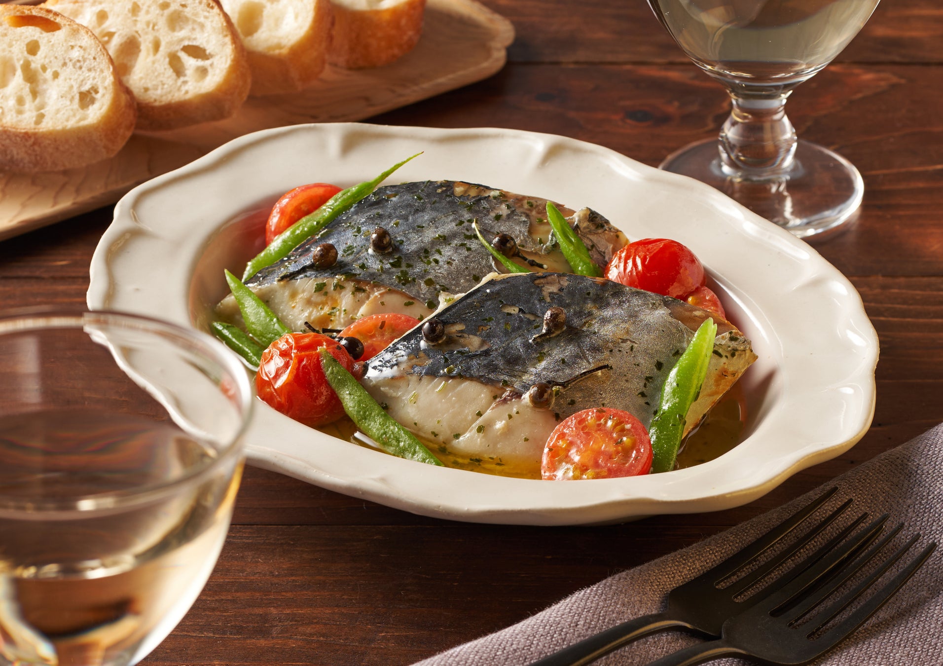 【食×森】Oisixと日本草木研究所が初コラボ 国産スパイスでオリジナル商品開発　持続可能な「おいしい森」からの恵みを ふだんの食卓に拡げる取り組みを開始