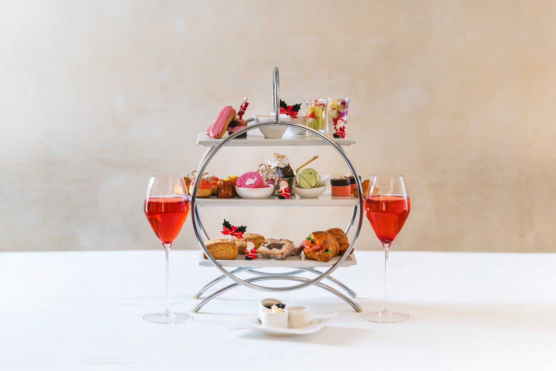 全世界3900万※1ダウンロード突破の大人気音楽ゲーム『プロジェクトセカイ カラフルステージ! feat. 初音ミク』とスシローが初コラボ!限定描き下ろしグッズが盛り沢山!