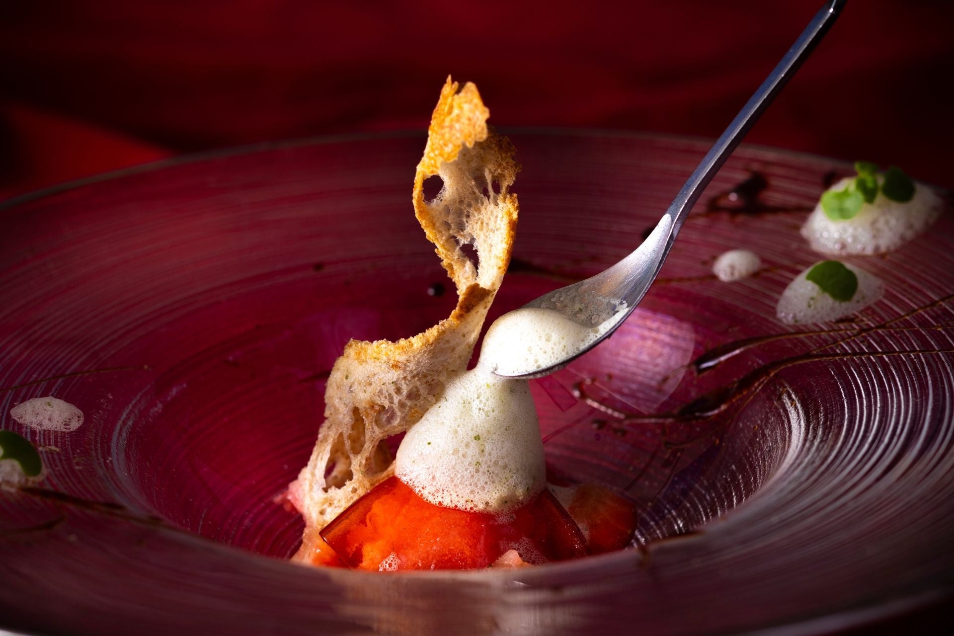 【ポートピアホテル４５周年×オリジンコウベ１０周年記念】9名のパティシエが手掛けるスイーツのみのコースをホテル大宴会場で堪能！一日限りのコラボレーションイベント開催