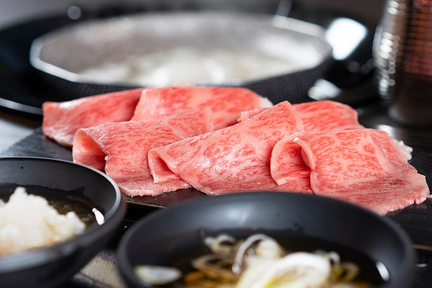 2025年春に誕生の新施設 「TOWERLAND –ROOFTOP BAR & BBQ–」ニデック京都タワーを間近に見上げるルーフトップでクリスマス&大晦日カウントダウンイベントを初開催