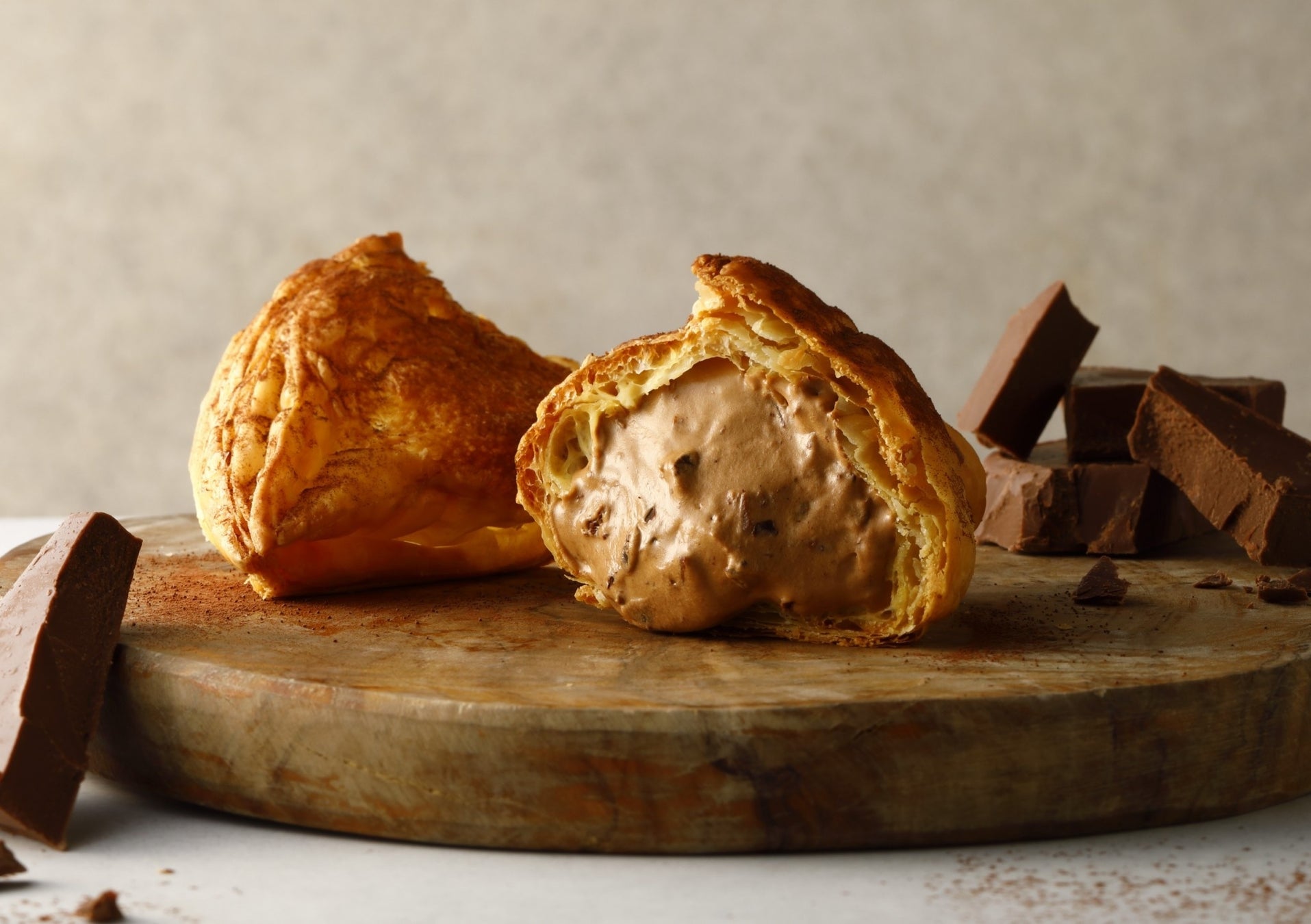 【冬季限定】チョコの魅力を詰めた”サクサク食感”のミルクパイ。【東京ミルクチーズ工場 Cow Cow Kitchen】より『ミルクパイ ショコラ』を12月12日（金）に発売いたします！