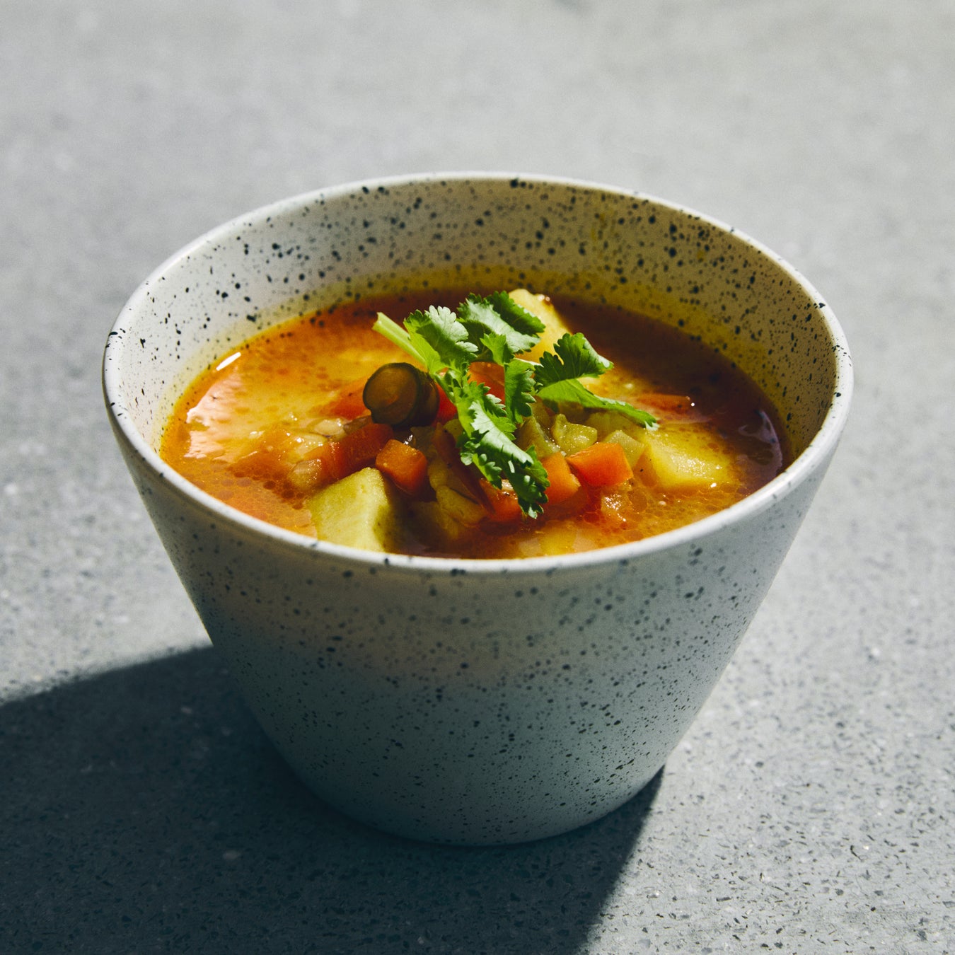 ukafeからオールシーズン楽しめるアーユルヴェーダスープが12月8日登場！