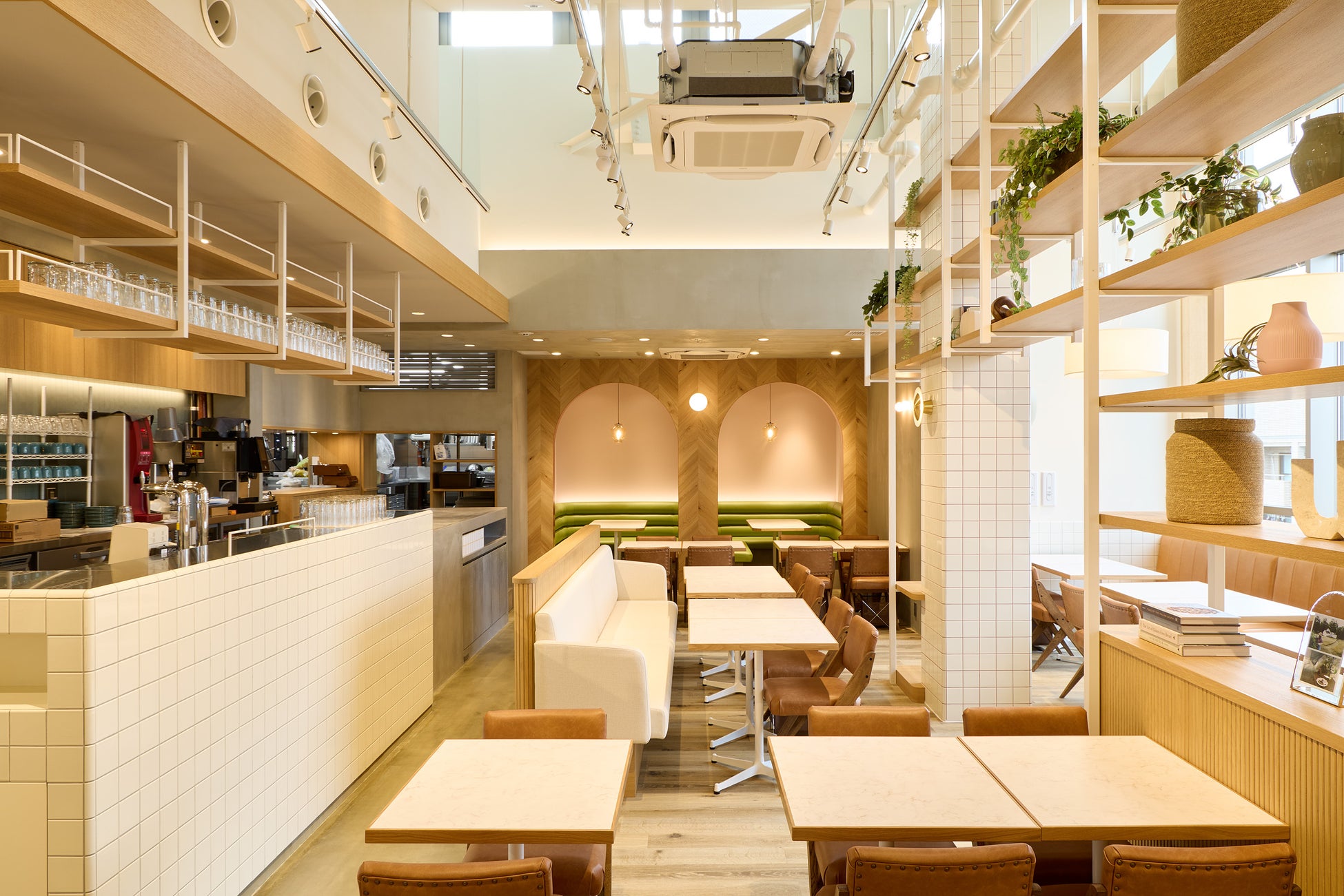 チューリング社、有名店社食サービス「みんなの社食」を導入。”ランチ難民”解消と社内コミュニケーション創出で事業拡大に向けた組織力向上を目指す。