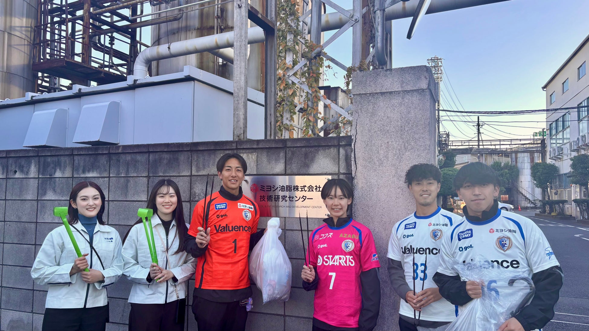 【阪急うめだ本店】クリスマスに“シェアしたくなる美味しい”グルメを厳選!人気のお取り寄せクッキー缶も阪急うめだ本店限定でお目見え