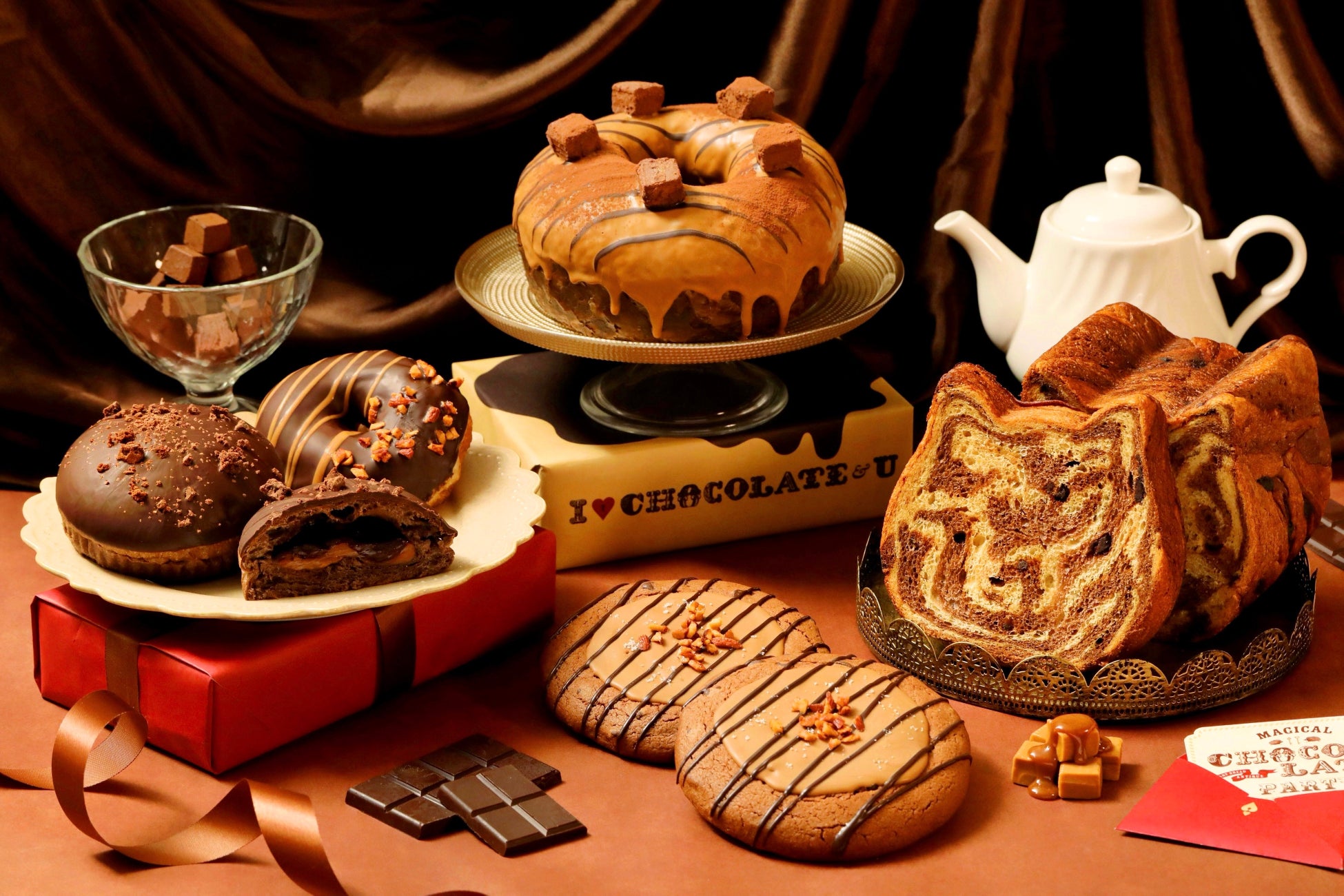 【バレンタイン新商品】甘いチョコ×香ばしいキャラメルを楽しめる新フレーバー『ねこねこ食パン ショコラキャラメル』が新登場！とろっとキャラメルソースが溢れる「GUILTY’S」の新作クッキーも限定発売