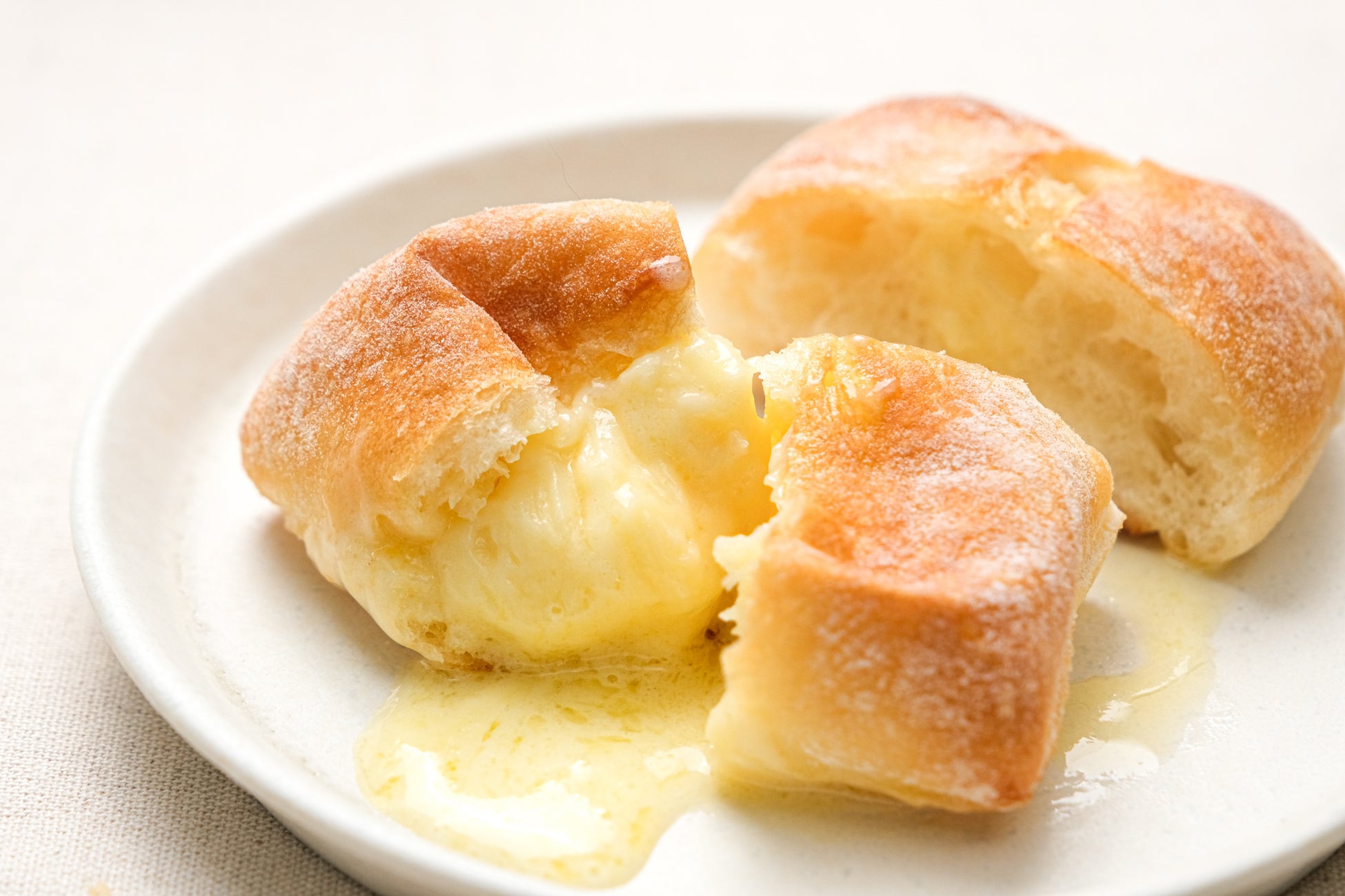 【忙しい毎日に、3時の小さなご褒美】自分をちょっと甘やかす『午後3時のミルクフランス』をスナックミーオンラインストアで期間限定発売