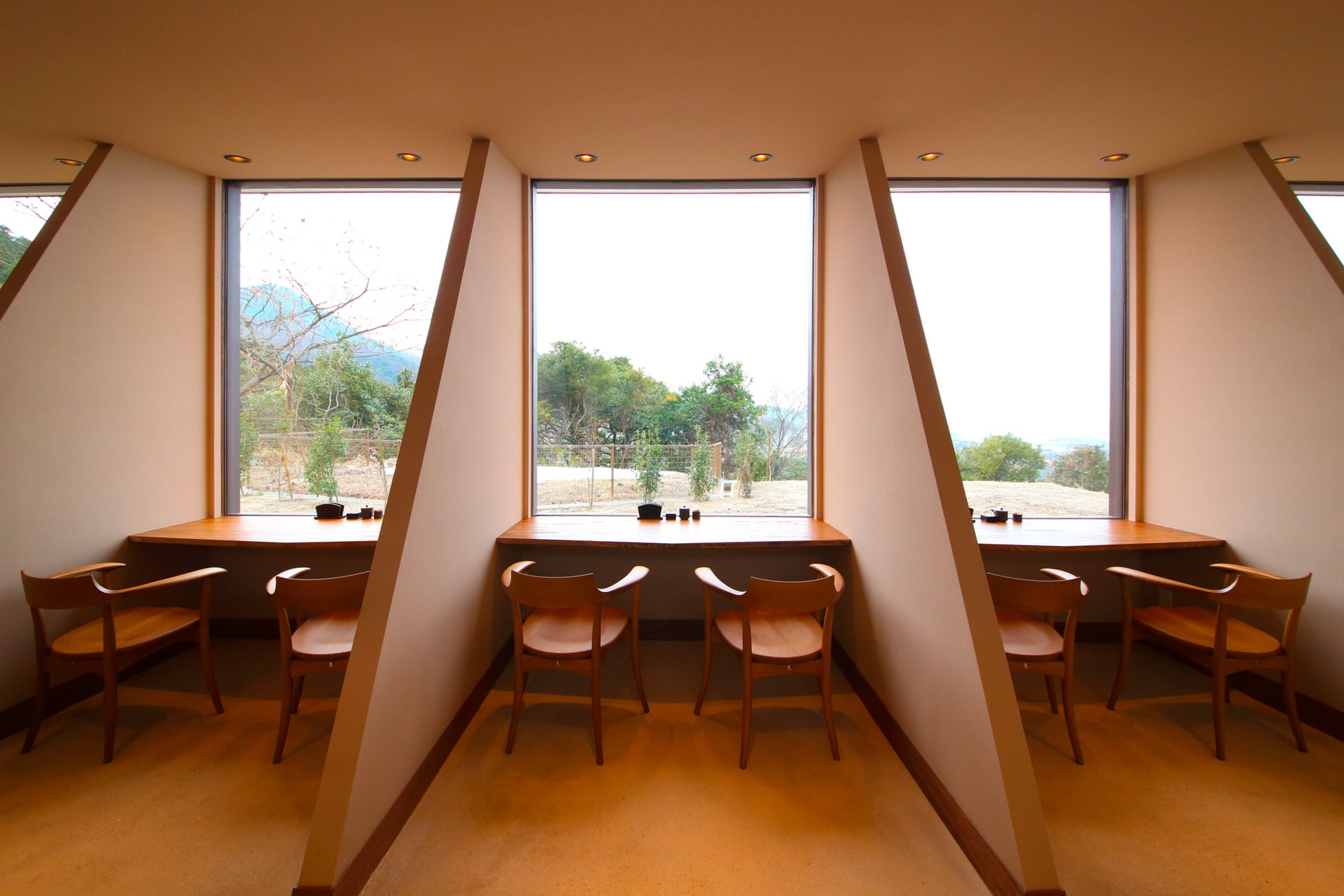 【牛角】年末年始の大盤振る舞い！「黒毛和牛４種盛り」4,420円相当を3,780円でご提供。～豪華さも、お得さも、この“一皿”で～