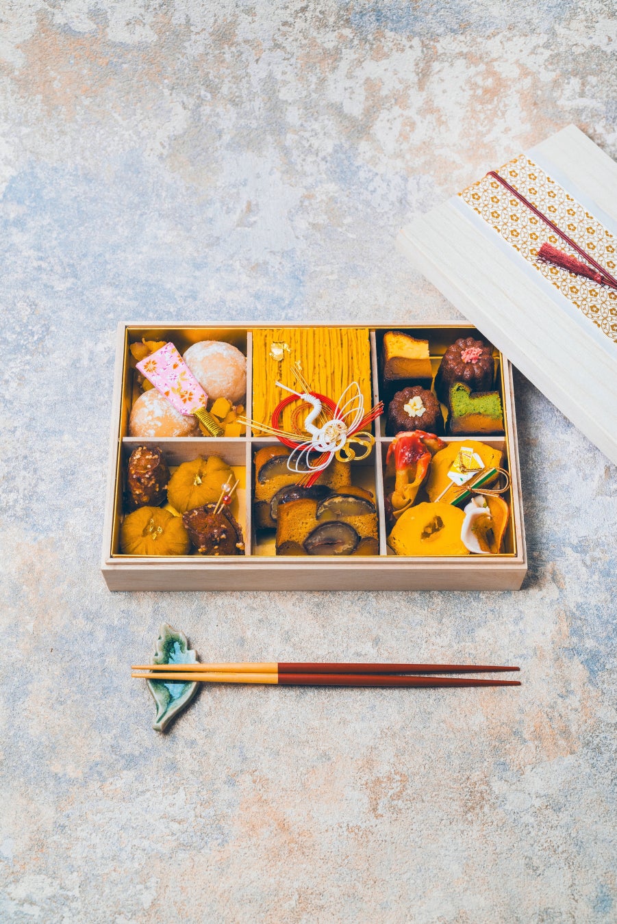 2026年スイーツおせちの本命！昨年即完の＆ OIMO TOKYO『蜜芋尽くしのスイーツおせち』が数量限定で予約販売開始