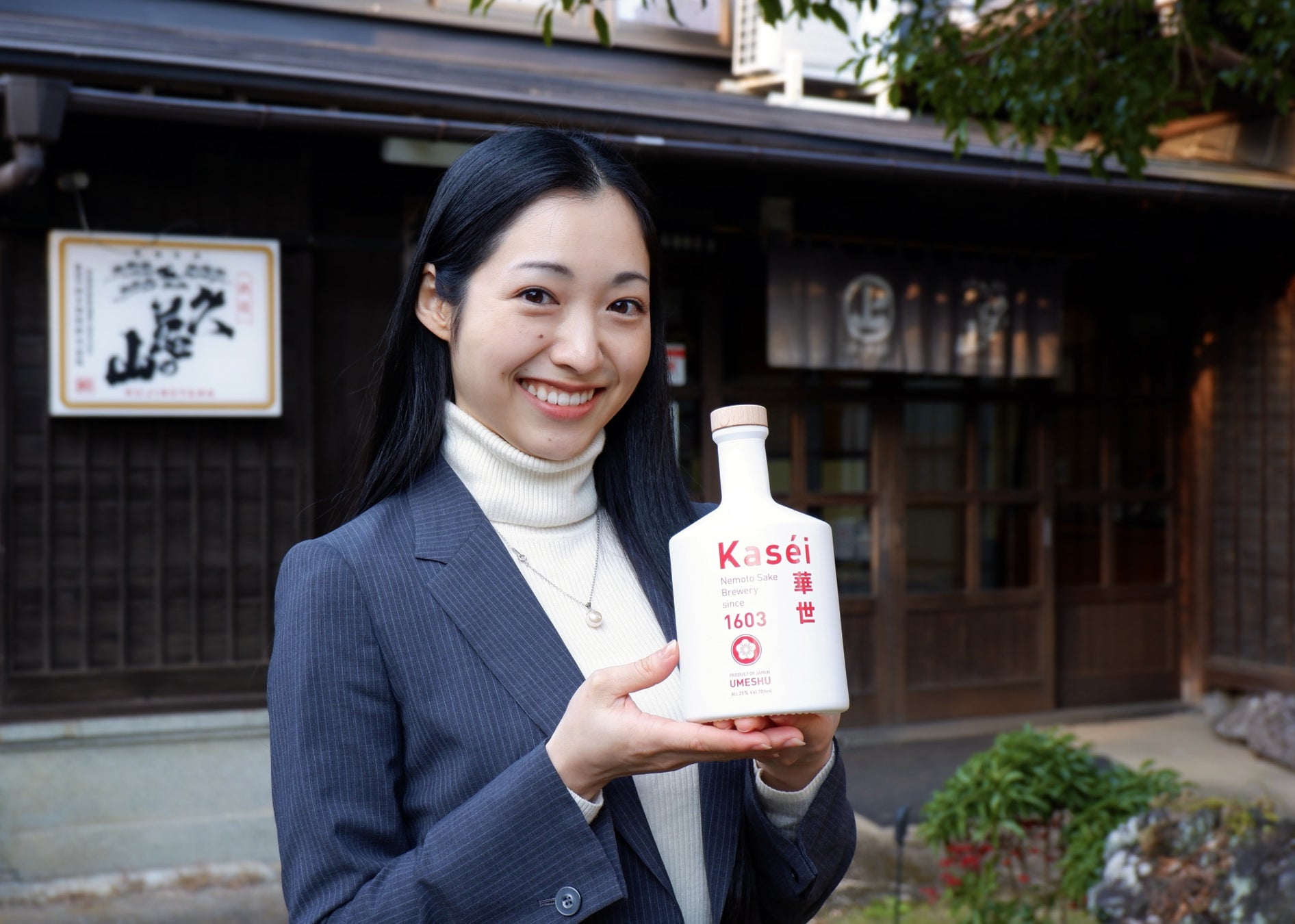 【異色の起用】1603年創業の酒蔵、俳優・小駒ゆかが「執行役員 CCO」に就任。老舗の歴史に新たな息吹を吹き込む、「再建ノンフィクション」始動。