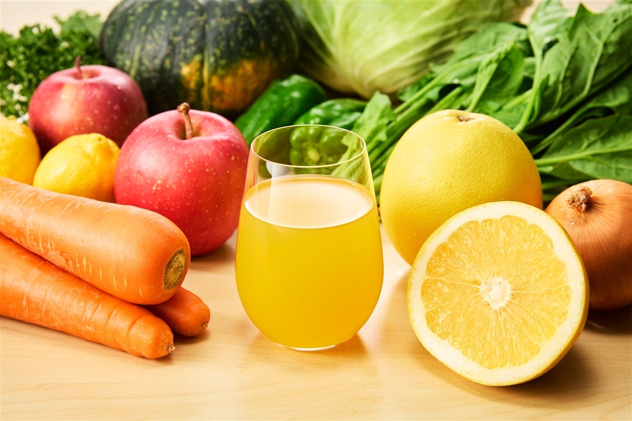 “地産全消”で地域の美味しさを全国に　季節限定「野菜生活100宮崎月夜実グレープフルーツ＆日向夏ミックス」新発売