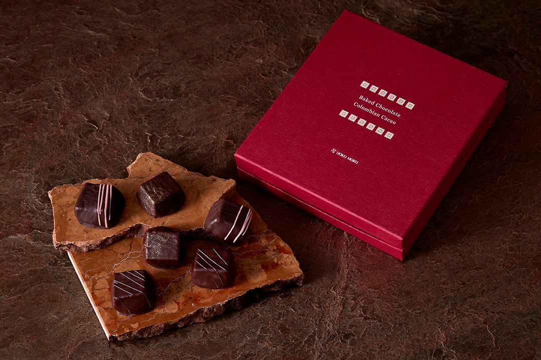 衝撃の全長20センチ超え!大晦日1日で10万6000尾以上売れた角上魚類のジャンボえび天ぷらが12月23日(火)より販売開始!