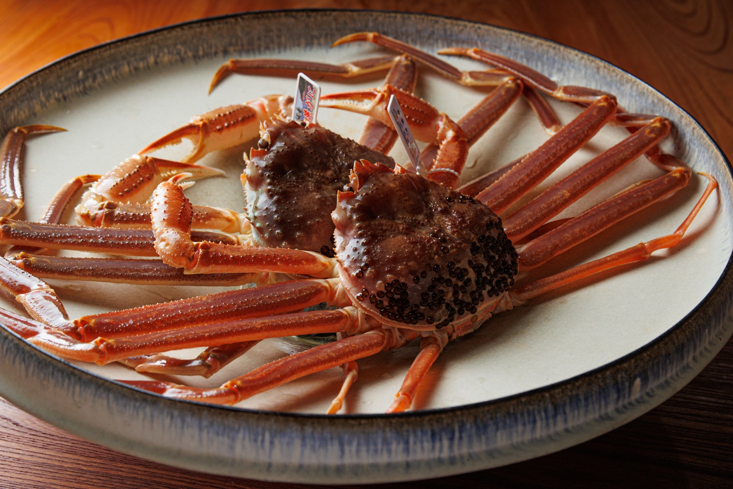 【高台寺丹虎】冬の蟹、その最上を天ぷら会席で。セイコガニとタグ付き松葉ガニ、2つの特別会席を限定提供