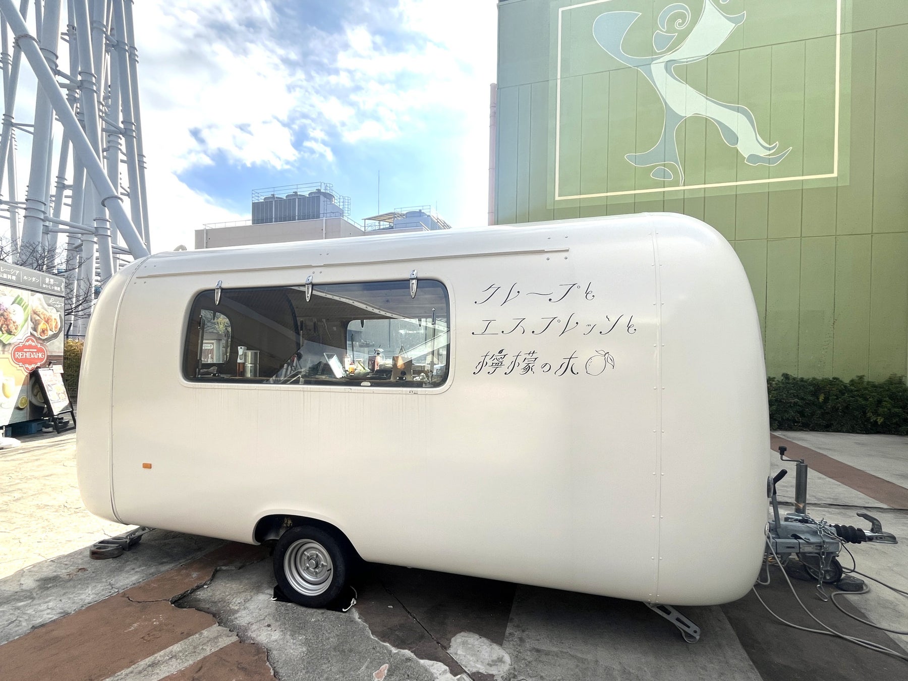 「クレープとエスプレッソと」が東海地方に初上陸！！