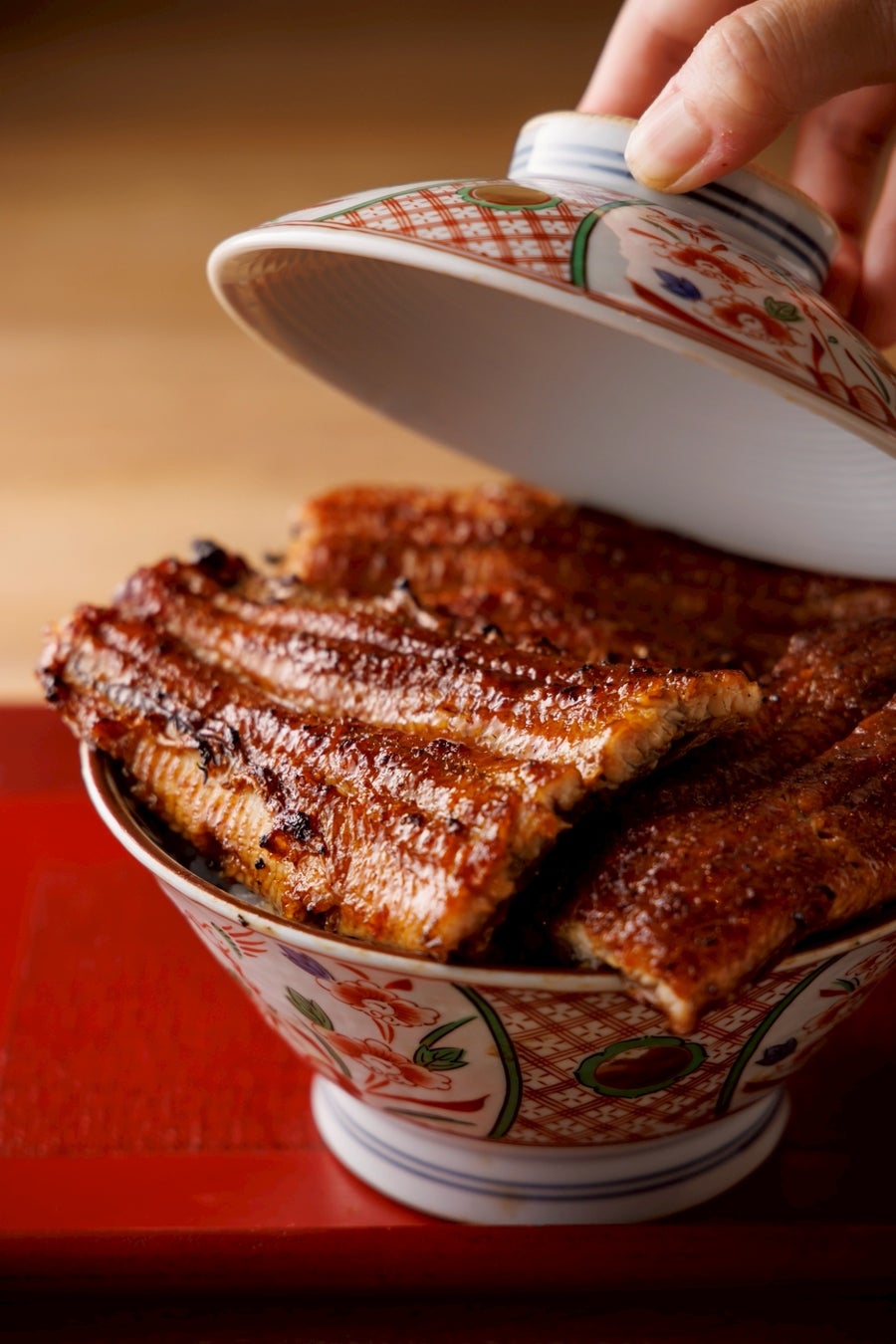 名古屋発コスパ最強と行列の絶えない、「昼だけうなぎ屋」監修の、新ブランド：炭焼鰻と特選和牛「ふじさん」が奈良県天理市に初上陸！！